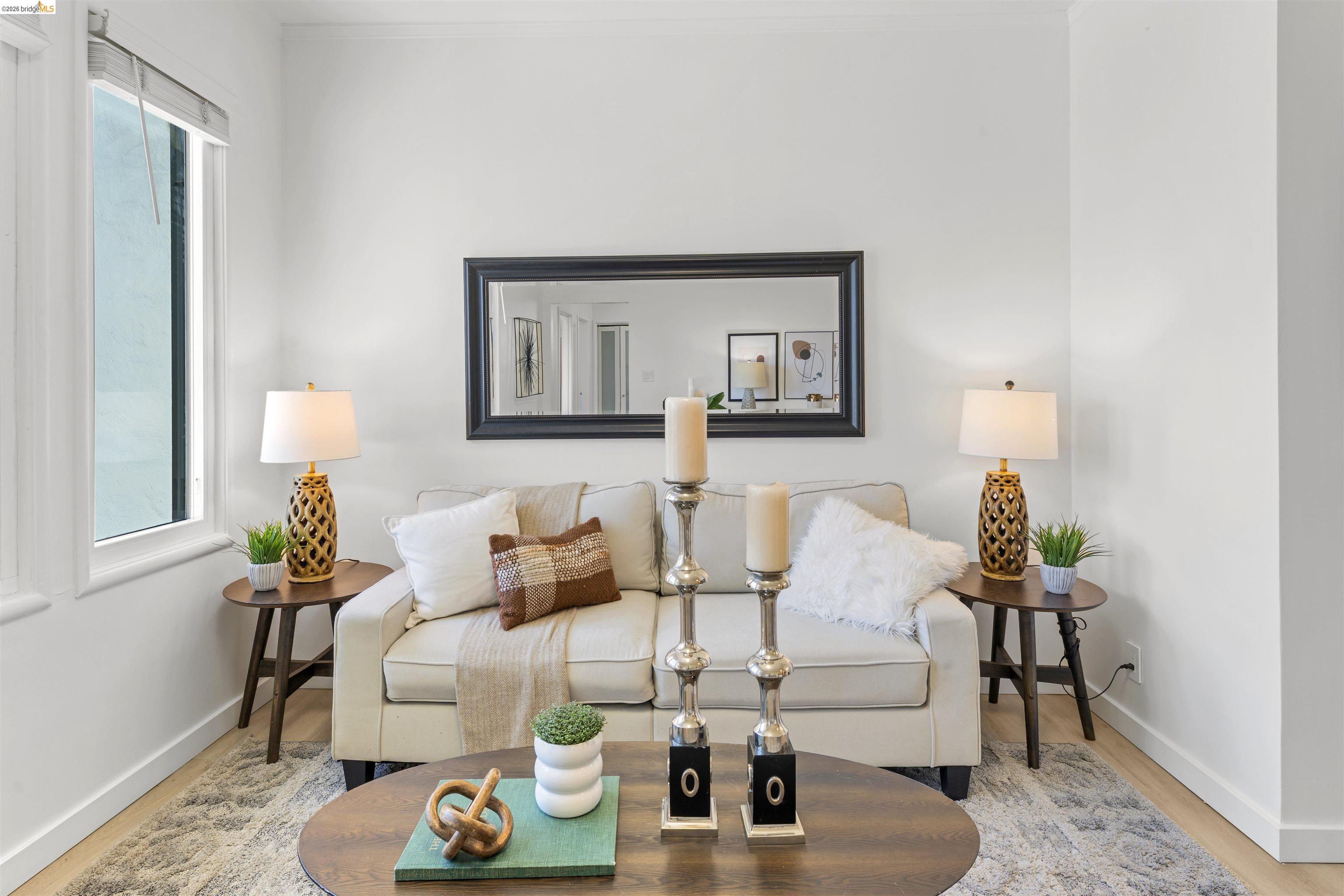2832 Summit St, Oakland CA 94609 — photo 5