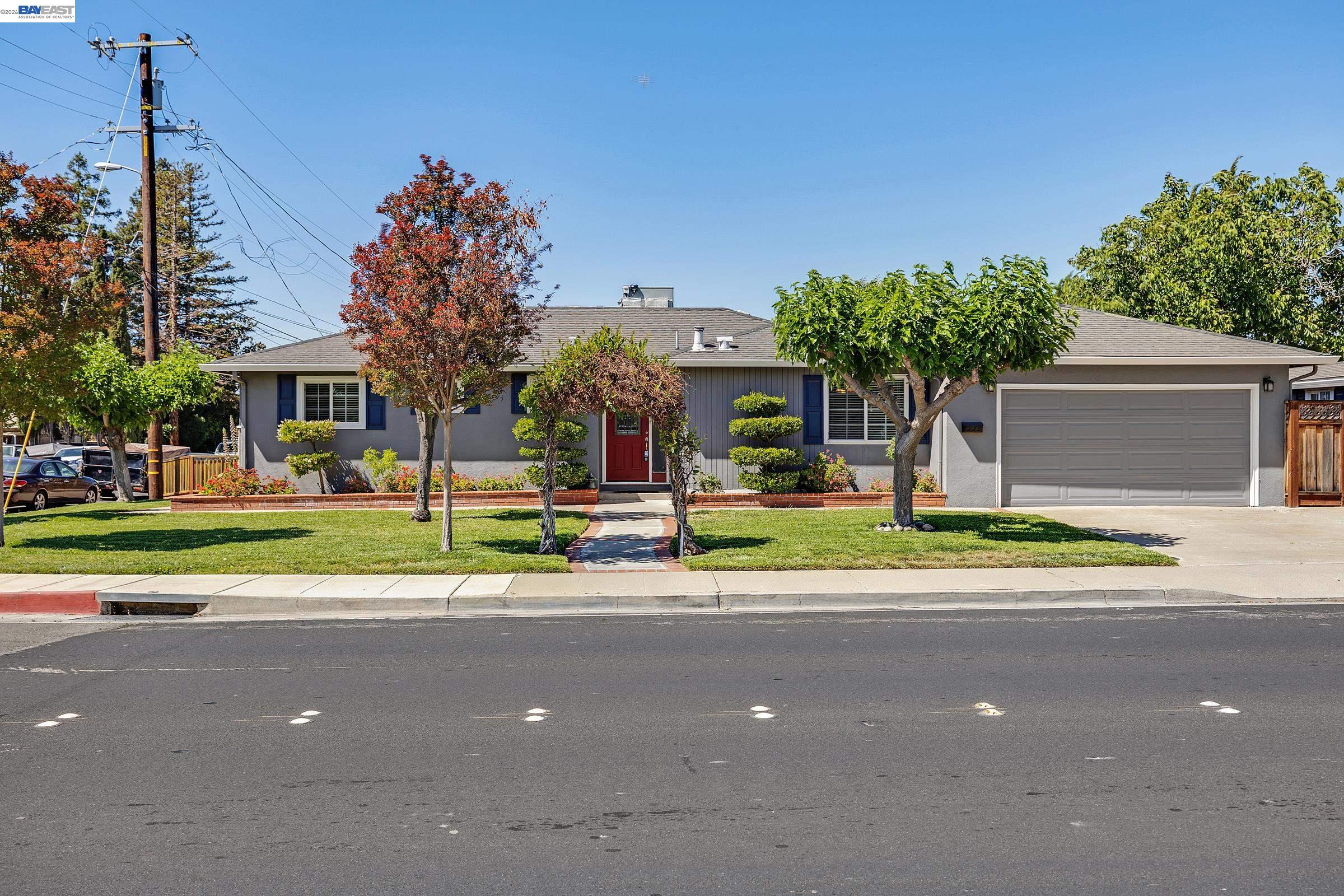 Front Image Thumbnail for BE41134380