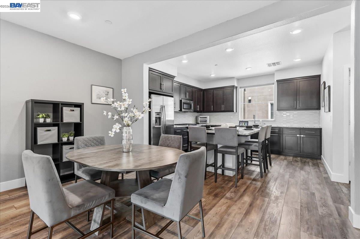 Photo #12: 41134398 Listing: Photo #12