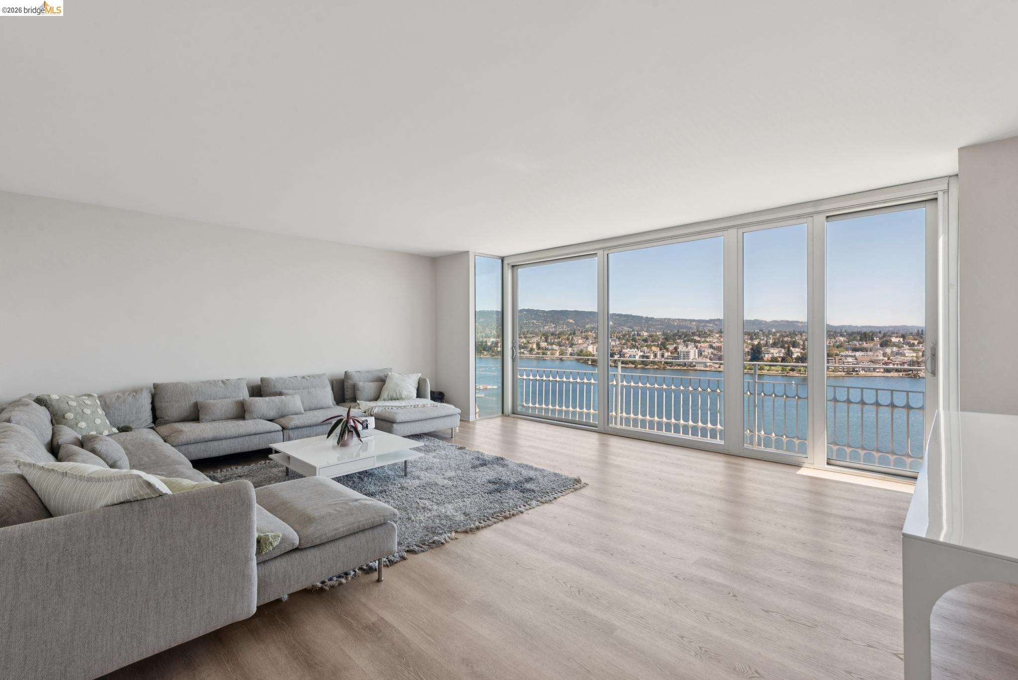 Photo #1: 41134402 Listing: Photo #1