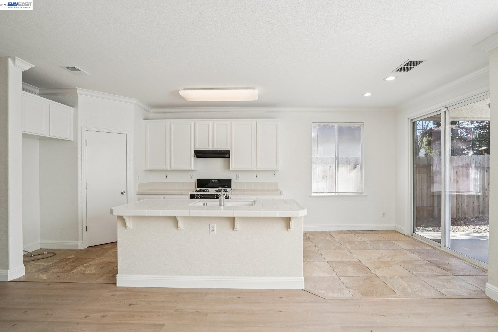 4902 Alterra Way, Sacramento CA 95835 — photo 11