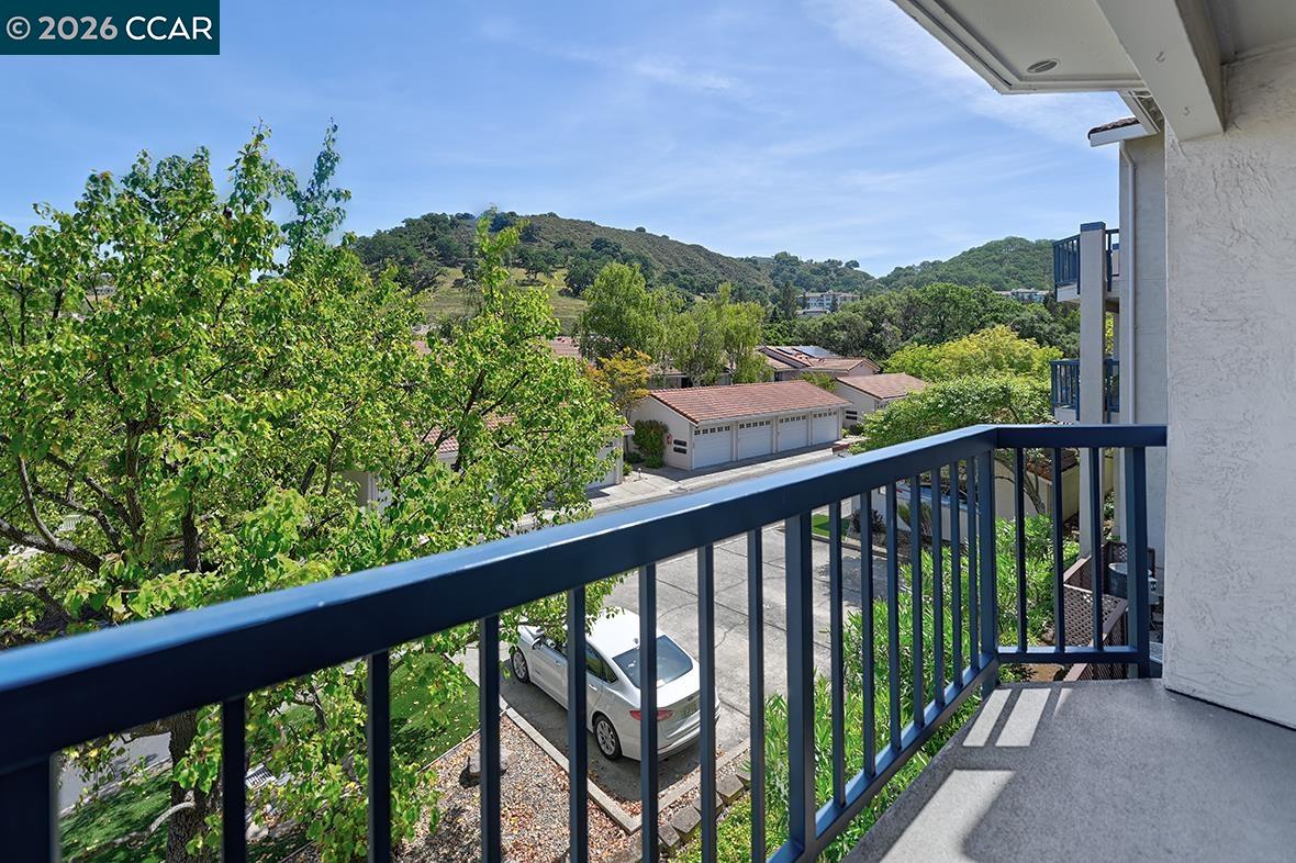 Photo #8: 41134407 Listing: Photo #8