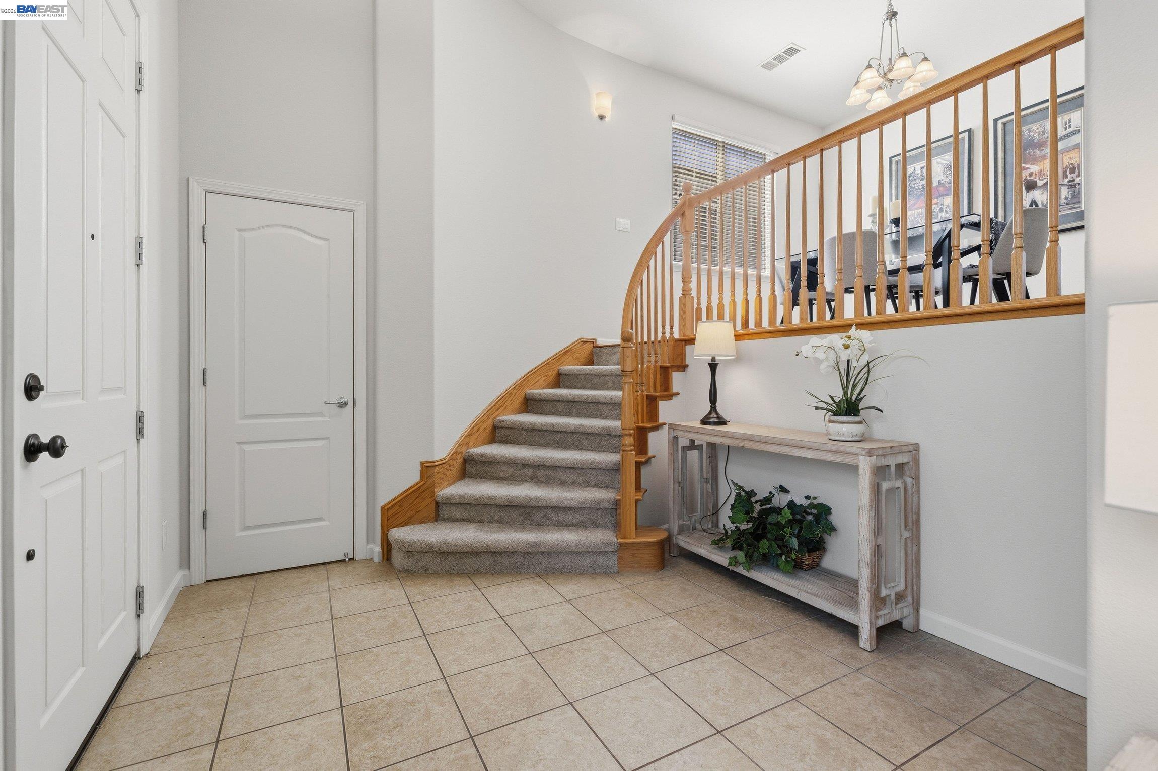Photo #4: 41134423 Listing: Photo #4