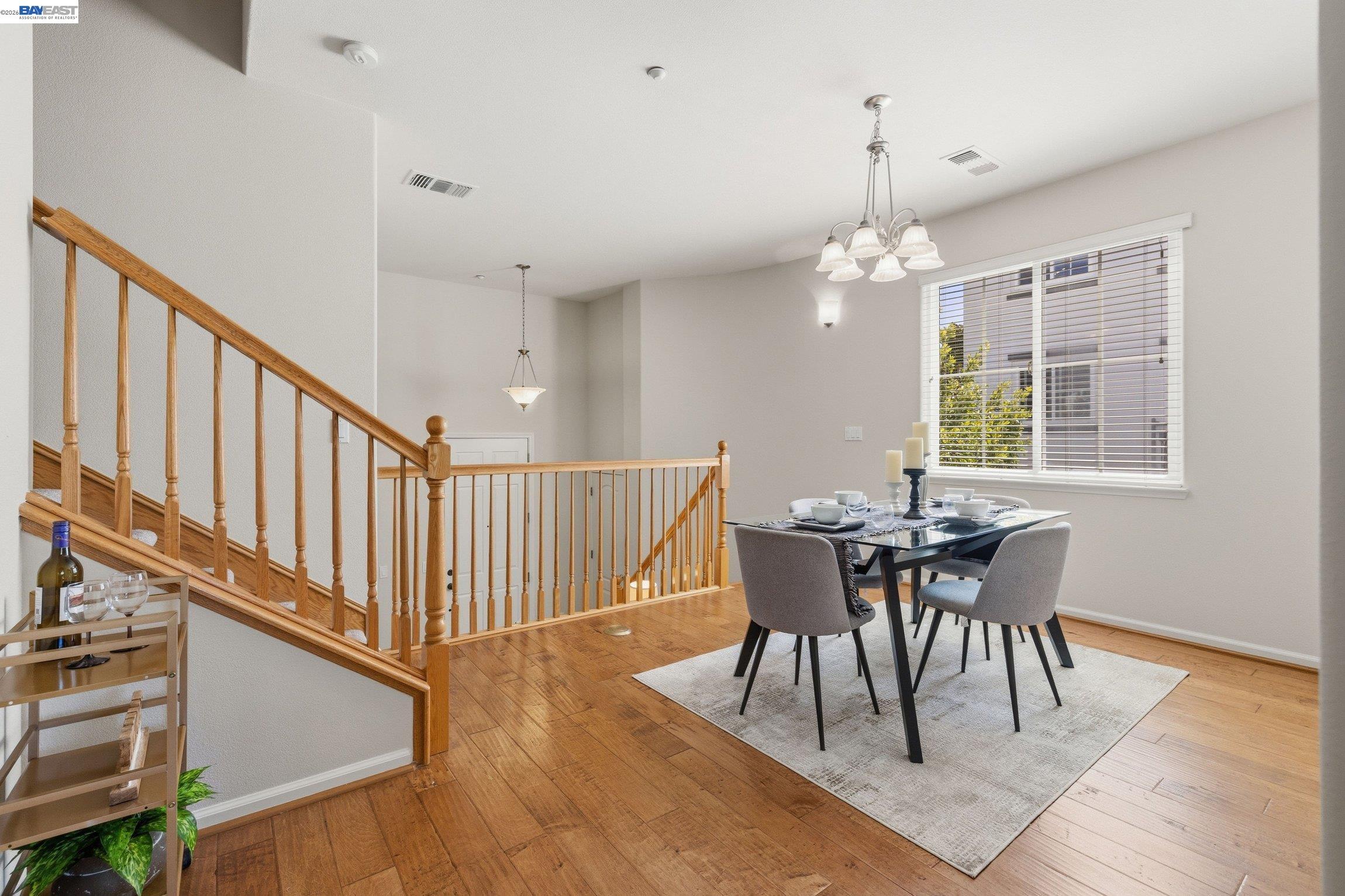 Photo #8: 41134423 Listing: Photo #8