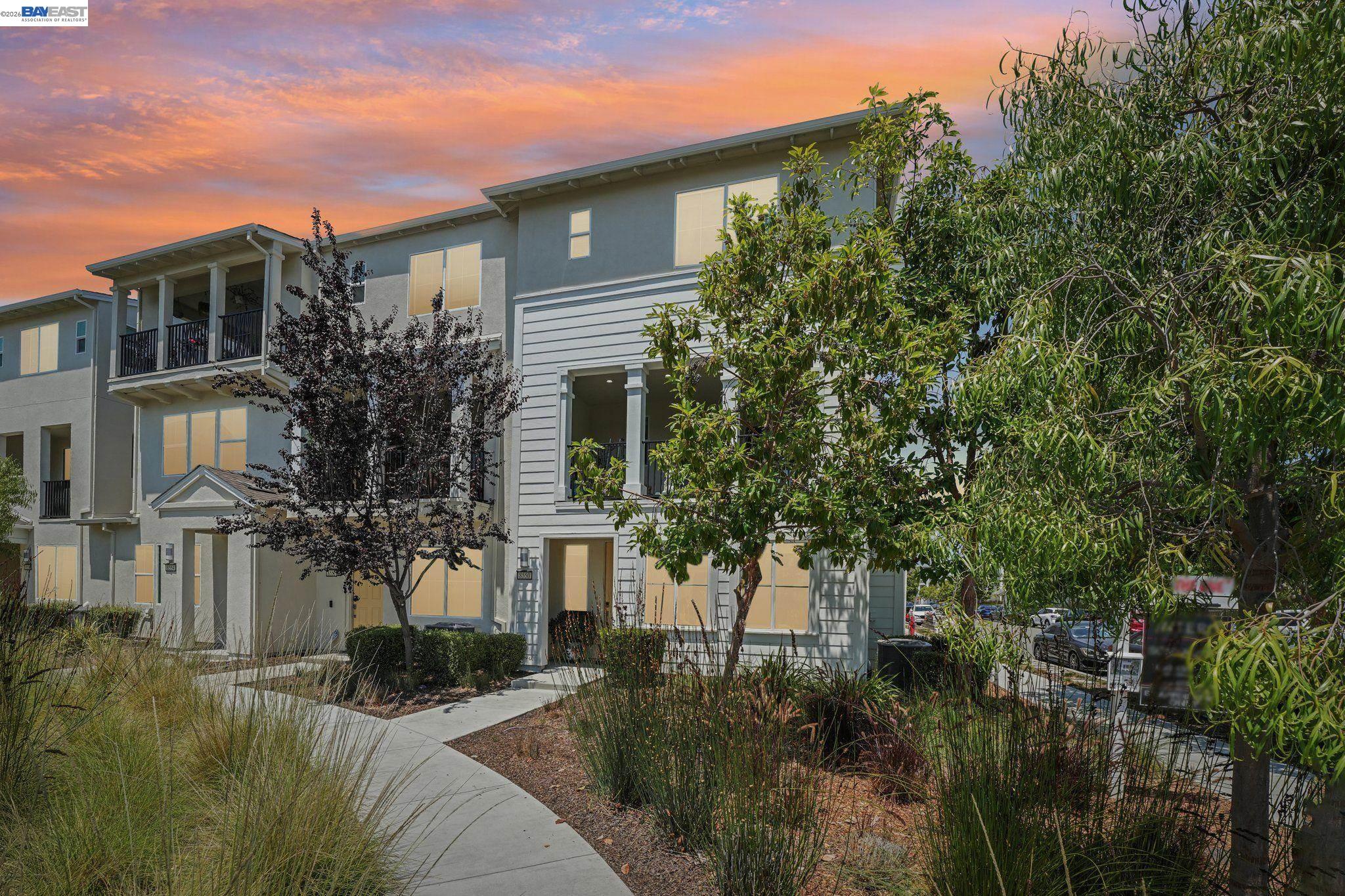 Photo #1: 41134432 Listing: Photo #1