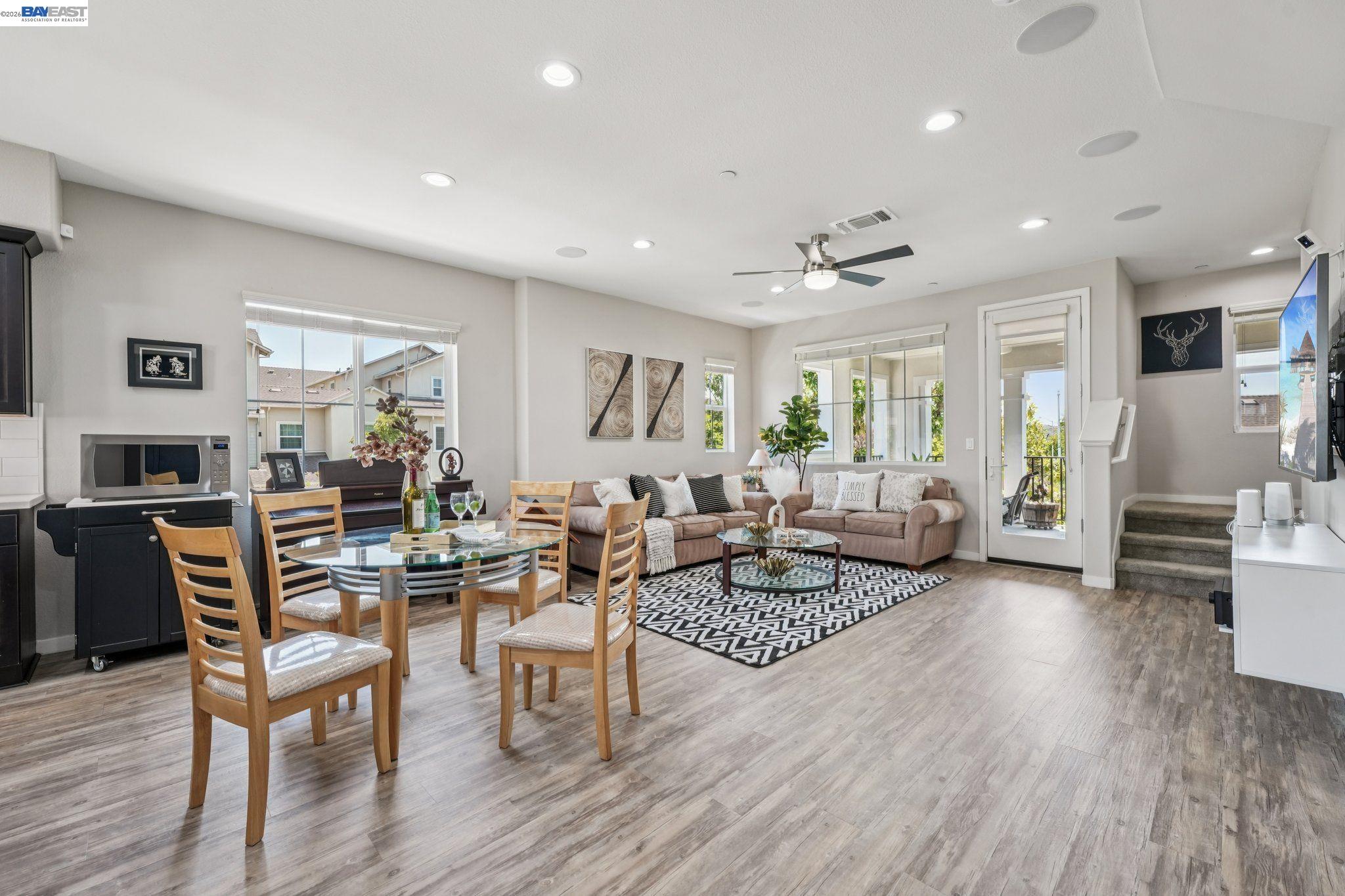 Photo #10: 41134432 Listing: Photo #10