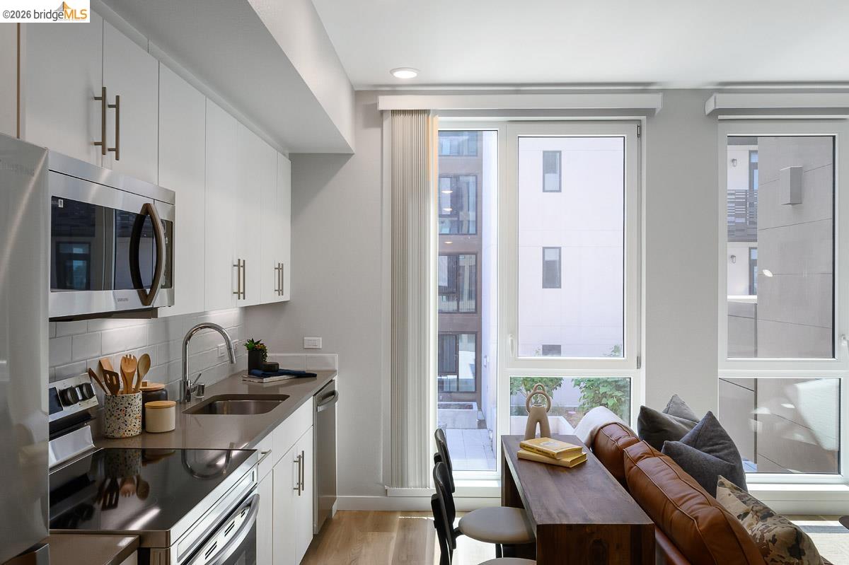Photo #8: 41134439 Listing: Photo #8