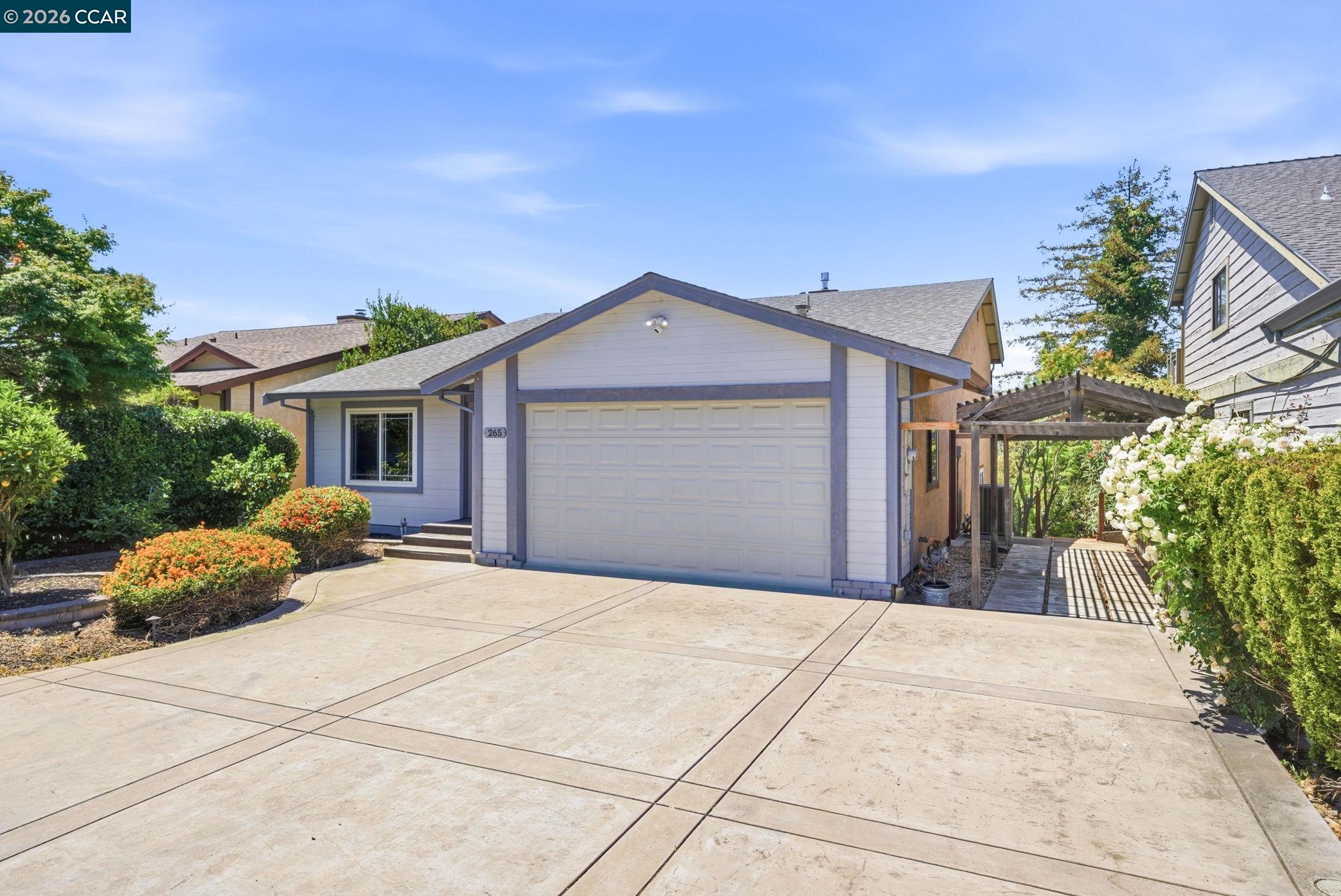 265 Toledo Ct, Vallejo CA 94591 — photo 3