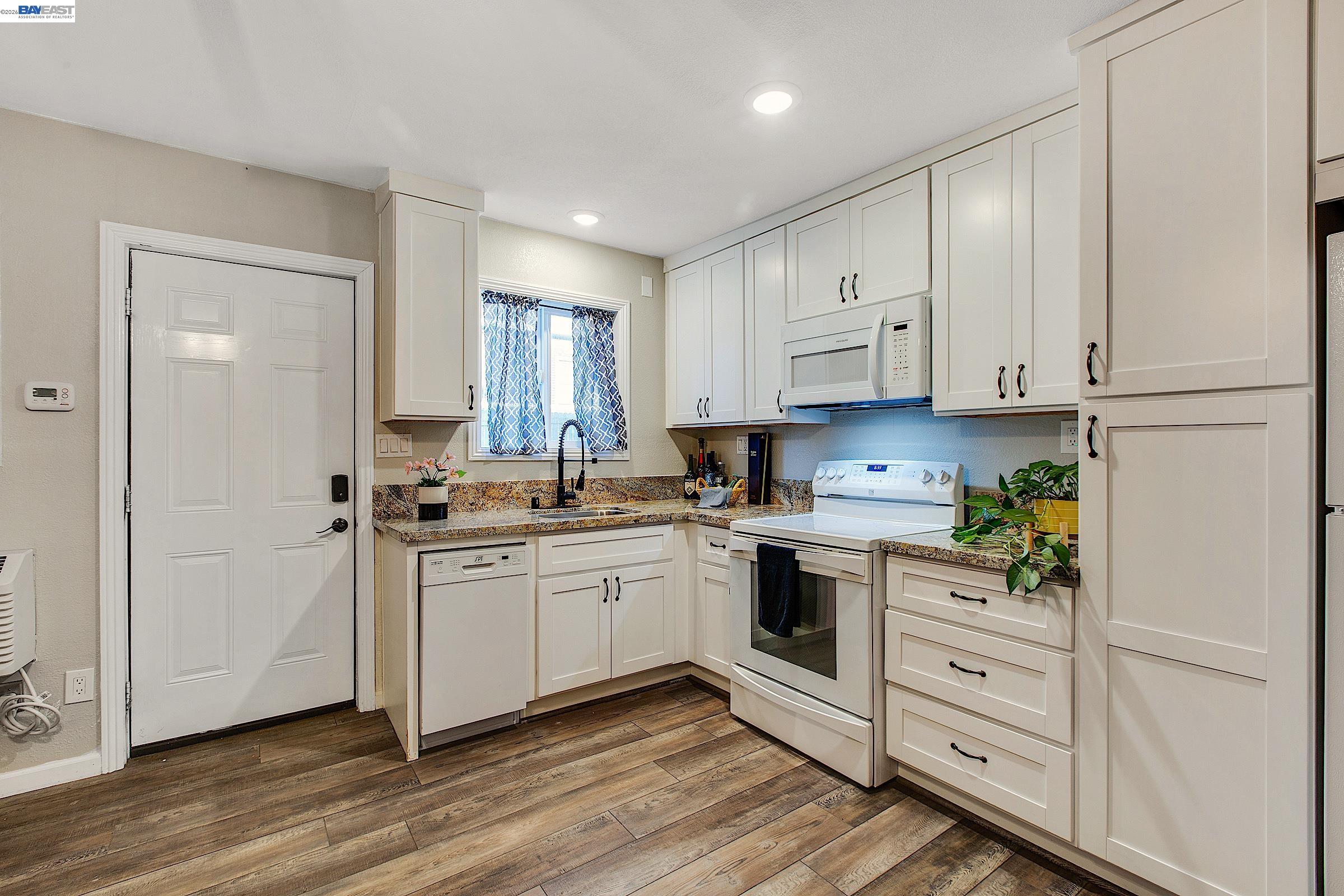 1932 College Ave, Livermore CA 94550 — photo 35