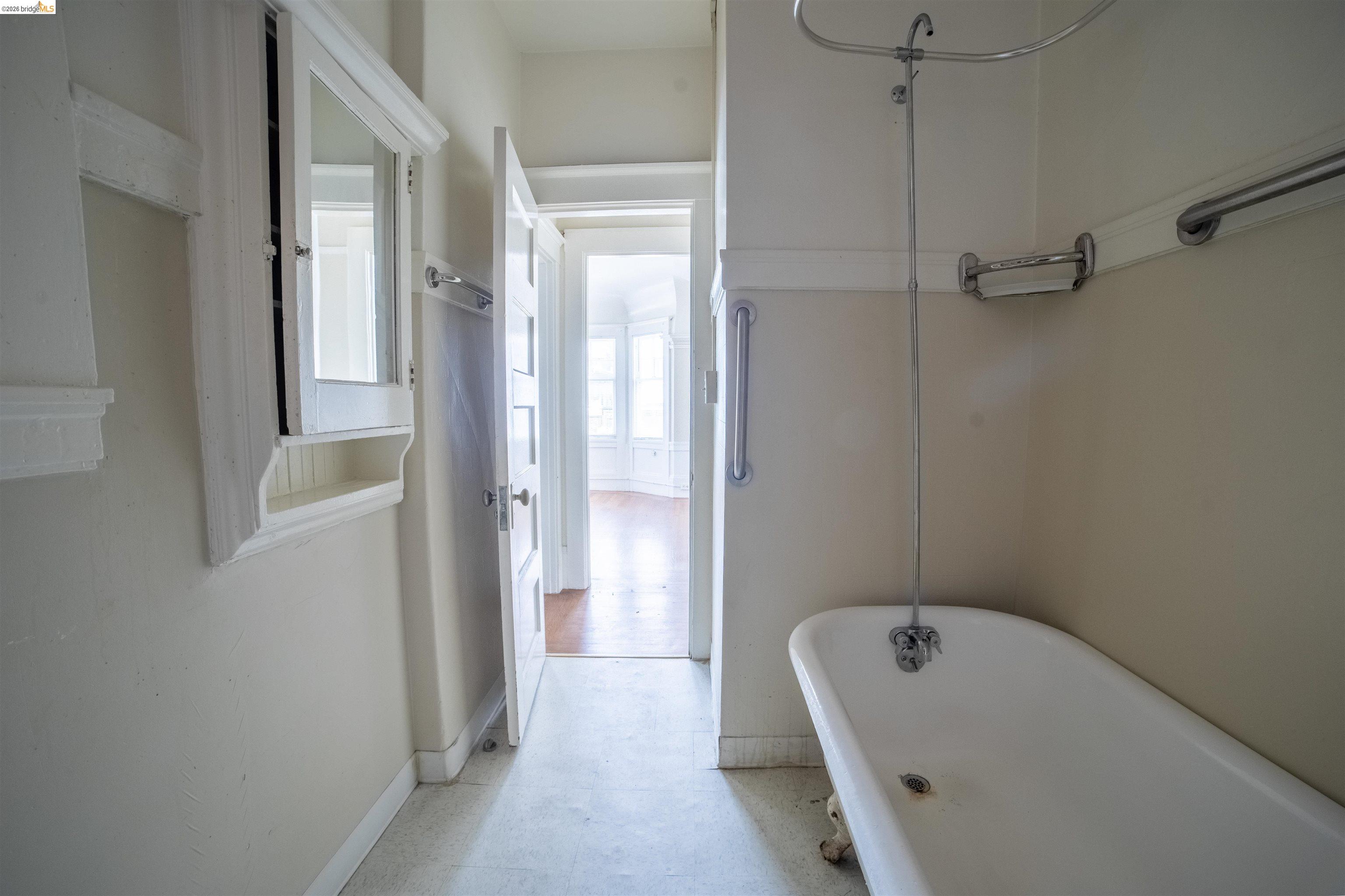 Photo #9: 41134524 Listing: Photo #9