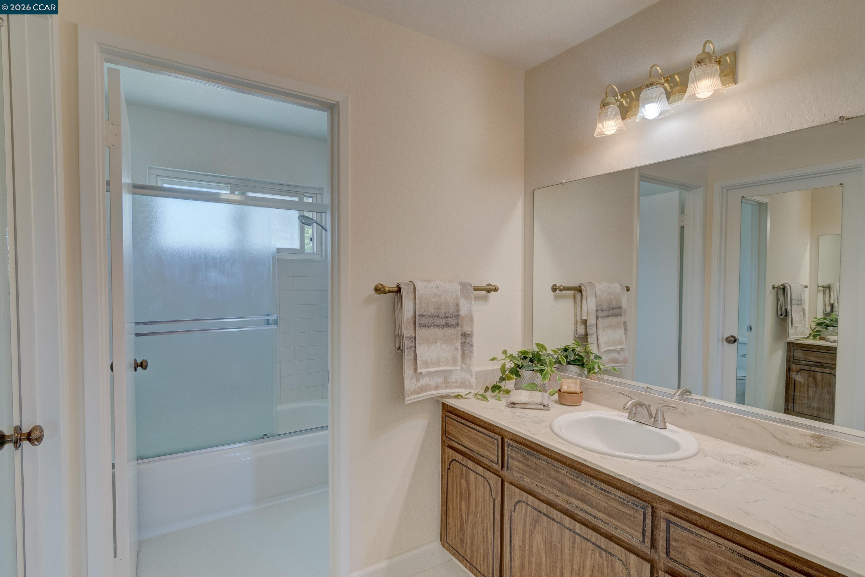 585 Mt Dell Dr, Clayton CA 94517 — photo 21
