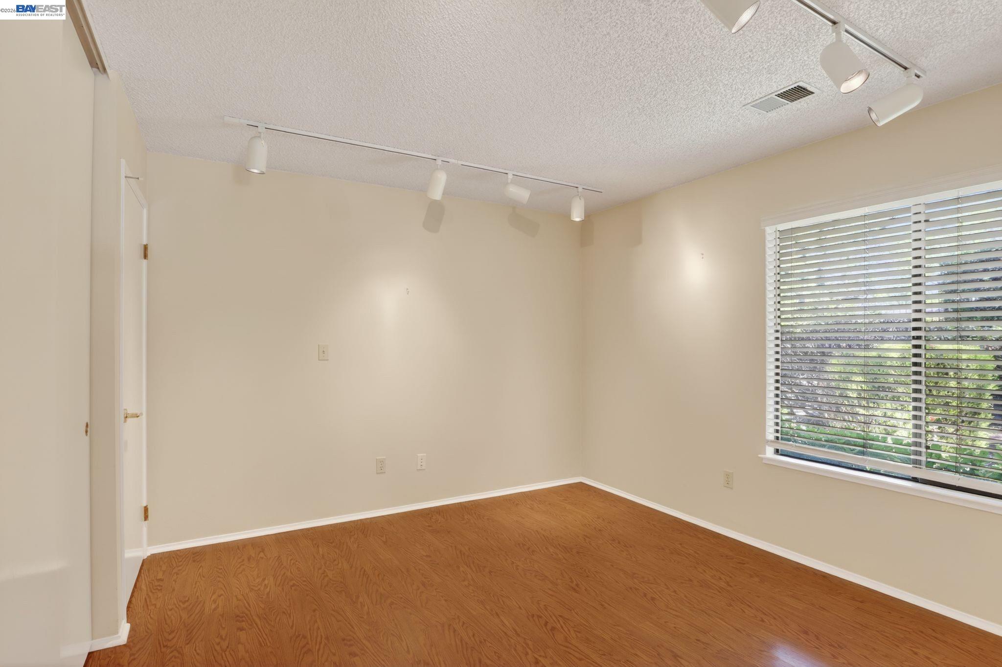 Photo #22: 41134562 Listing: Photo #22