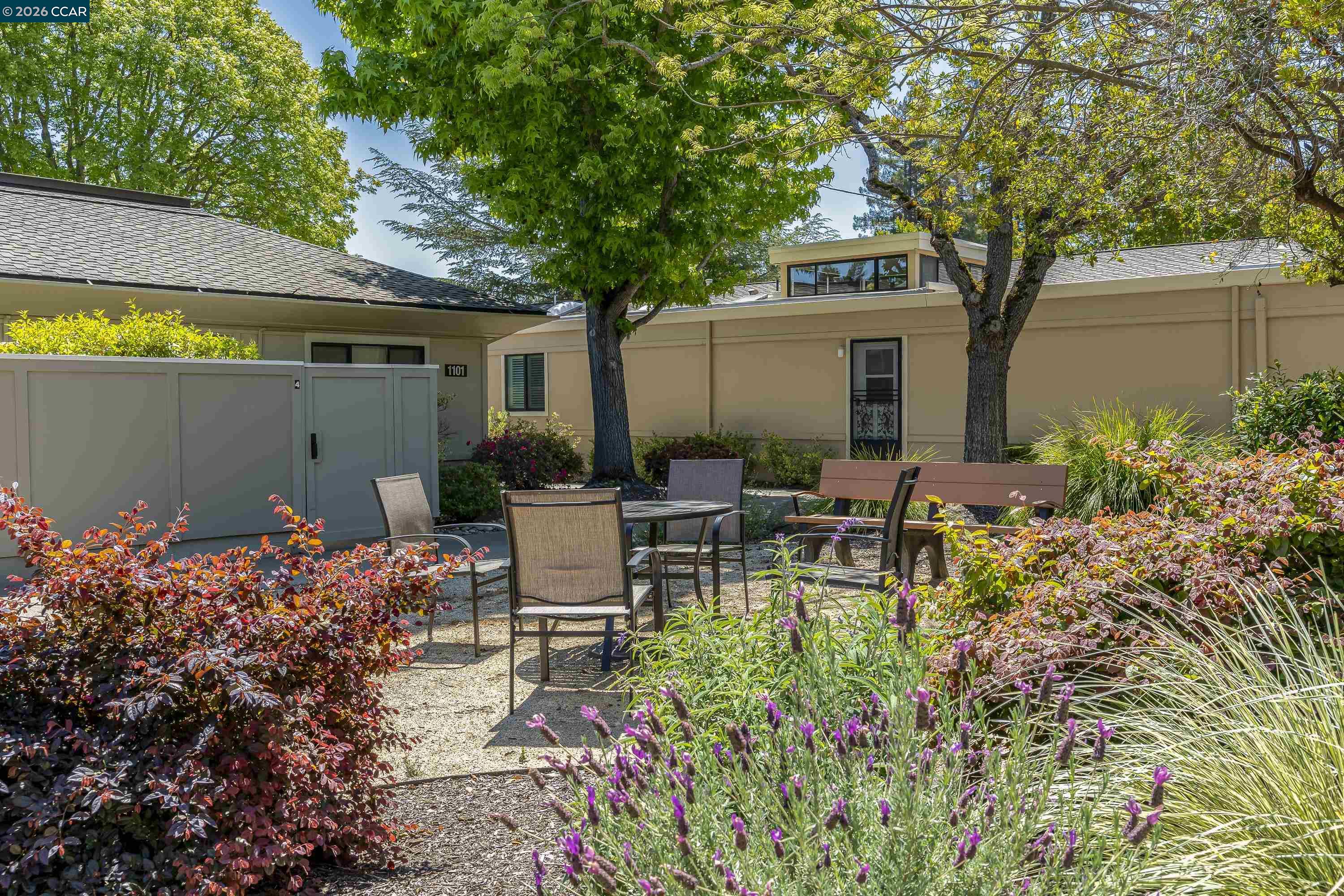 Photo #43: 41134576 Listing: Photo #43