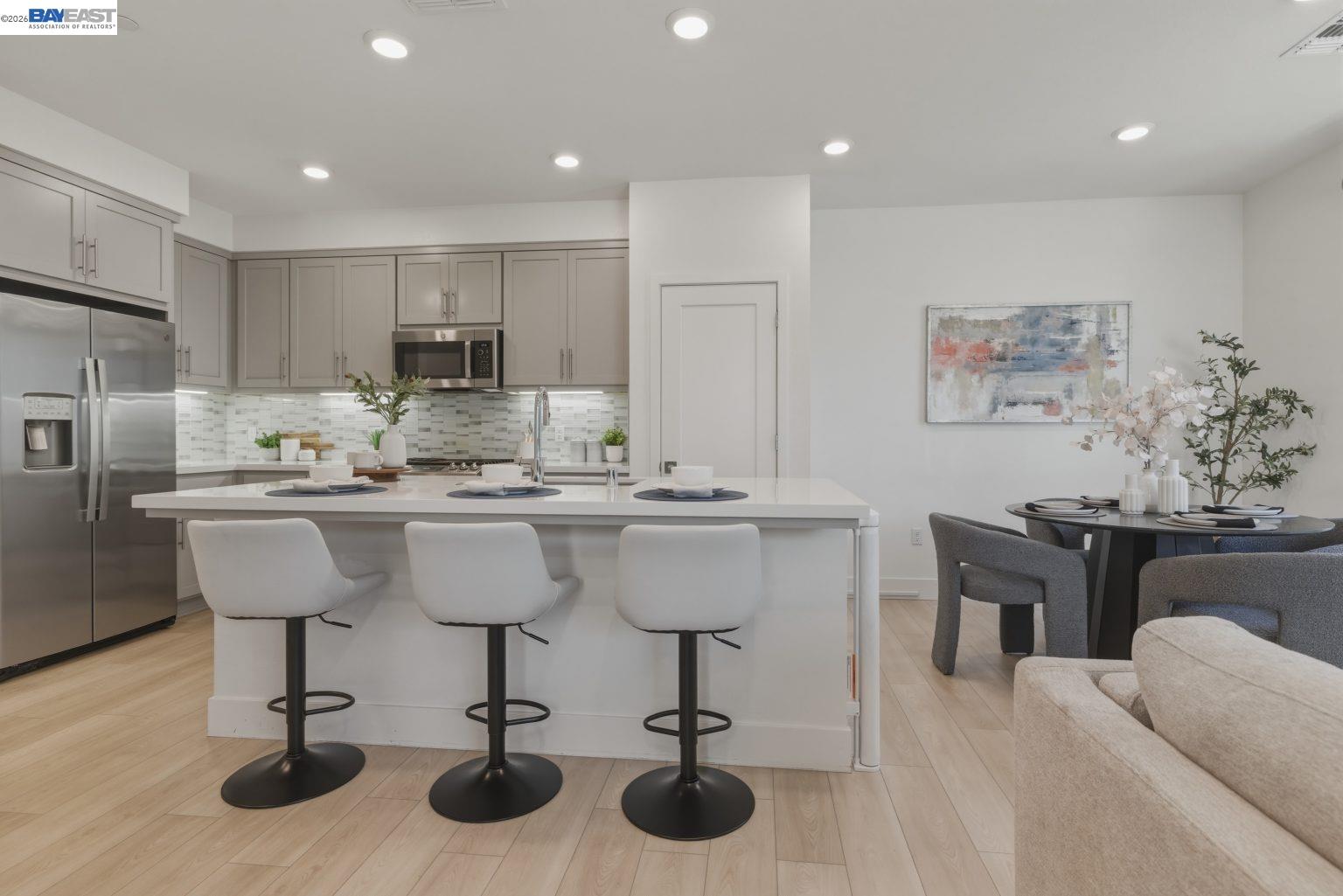 Photo #6: 41134584 Listing: Photo #6