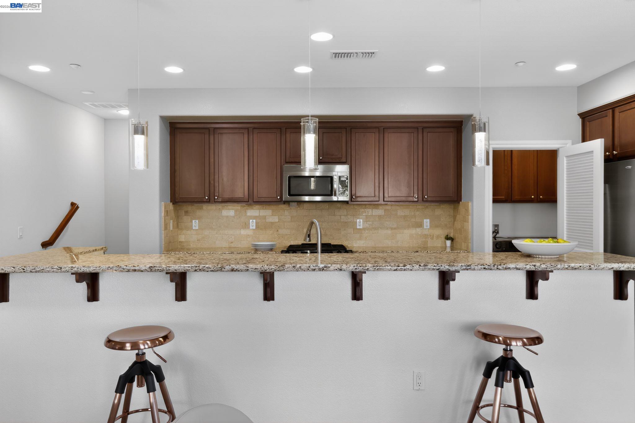 Photo #9: 41134615 Listing: Photo #9