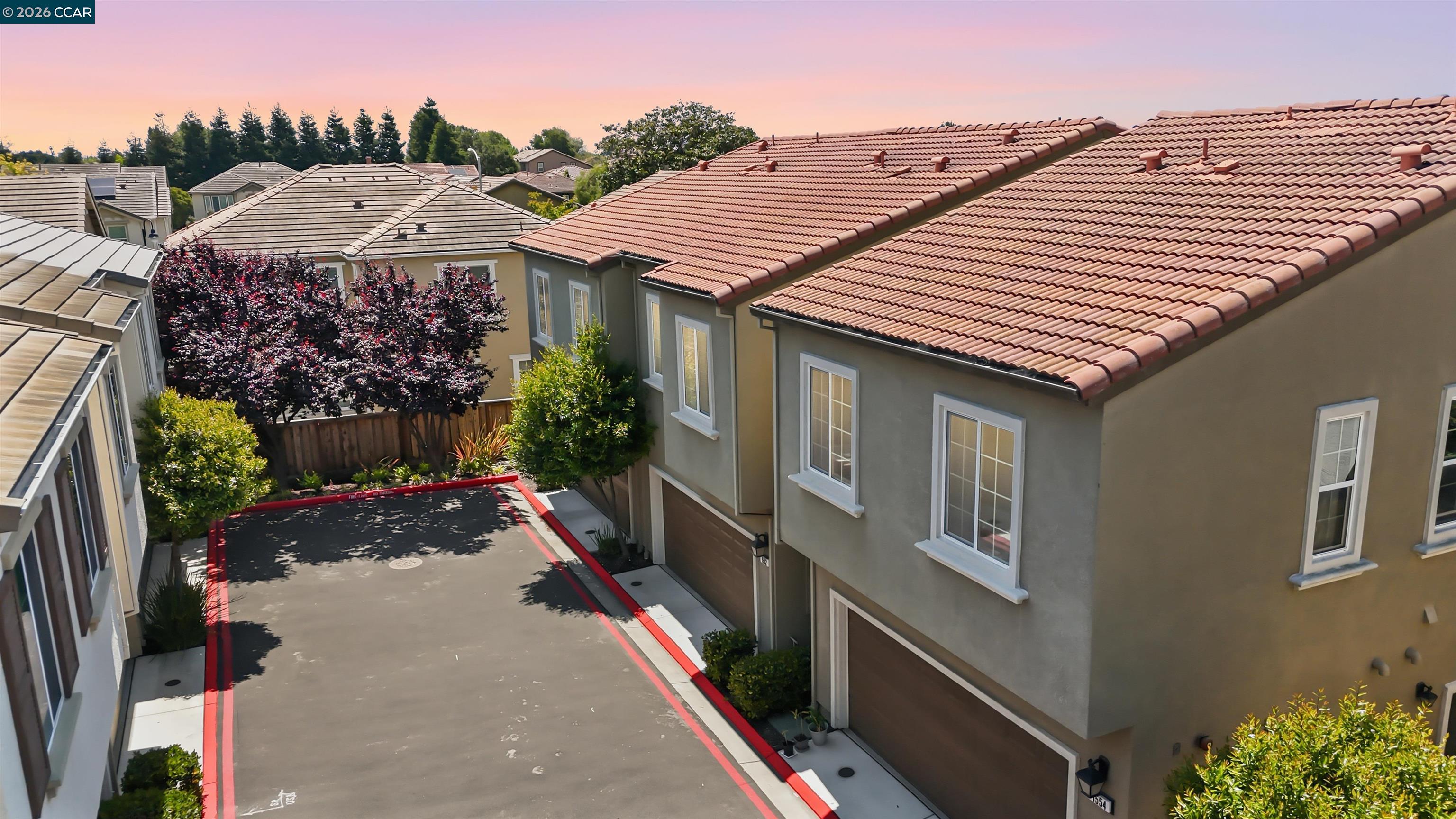 Photo #2: 41134617 Listing: Photo #2