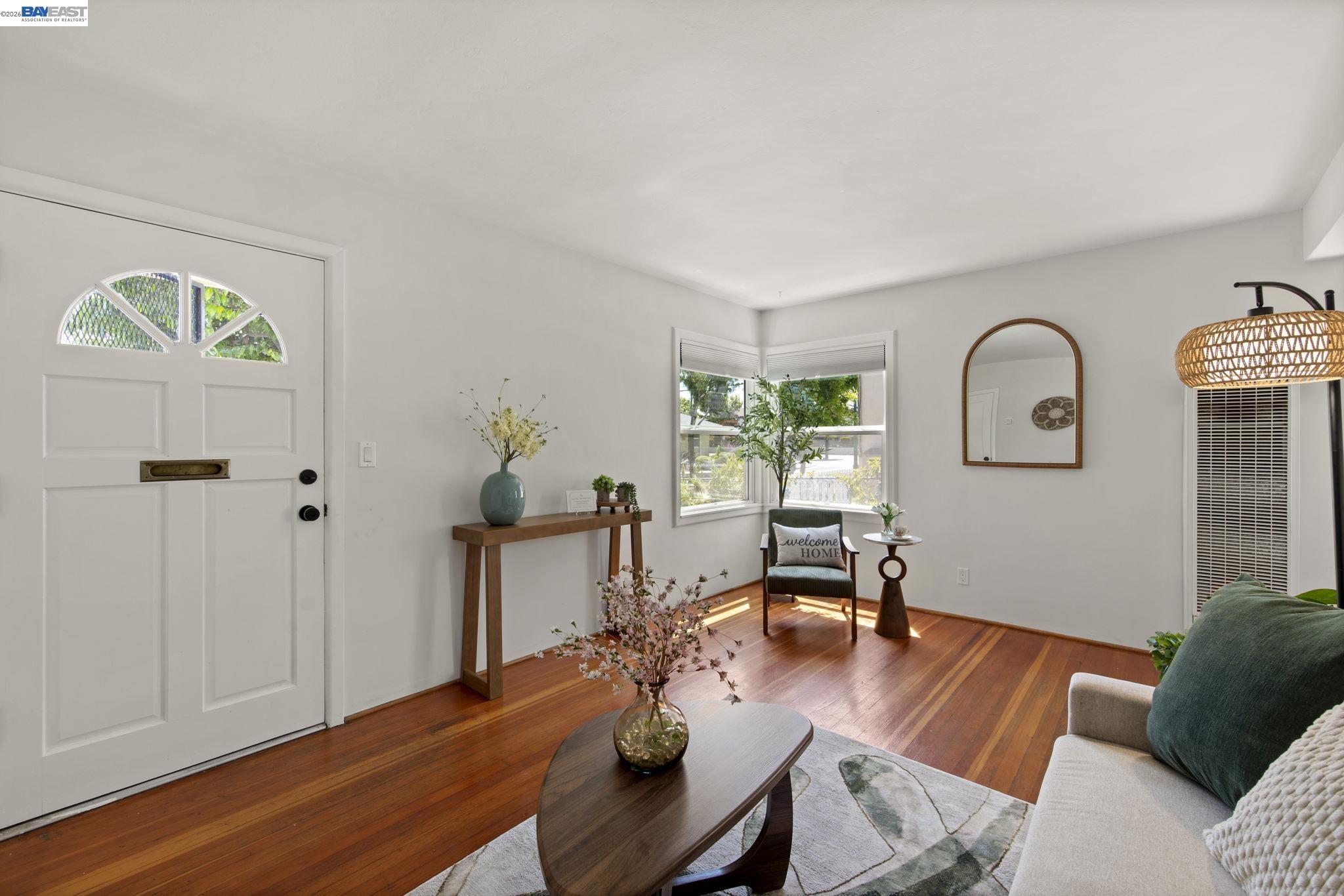 Photo #6: 41134618 Listing: Photo #6