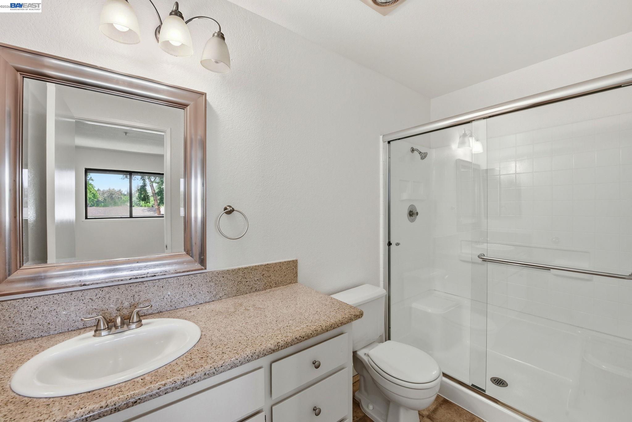 Photo #15: 41134624 Listing: Photo #15