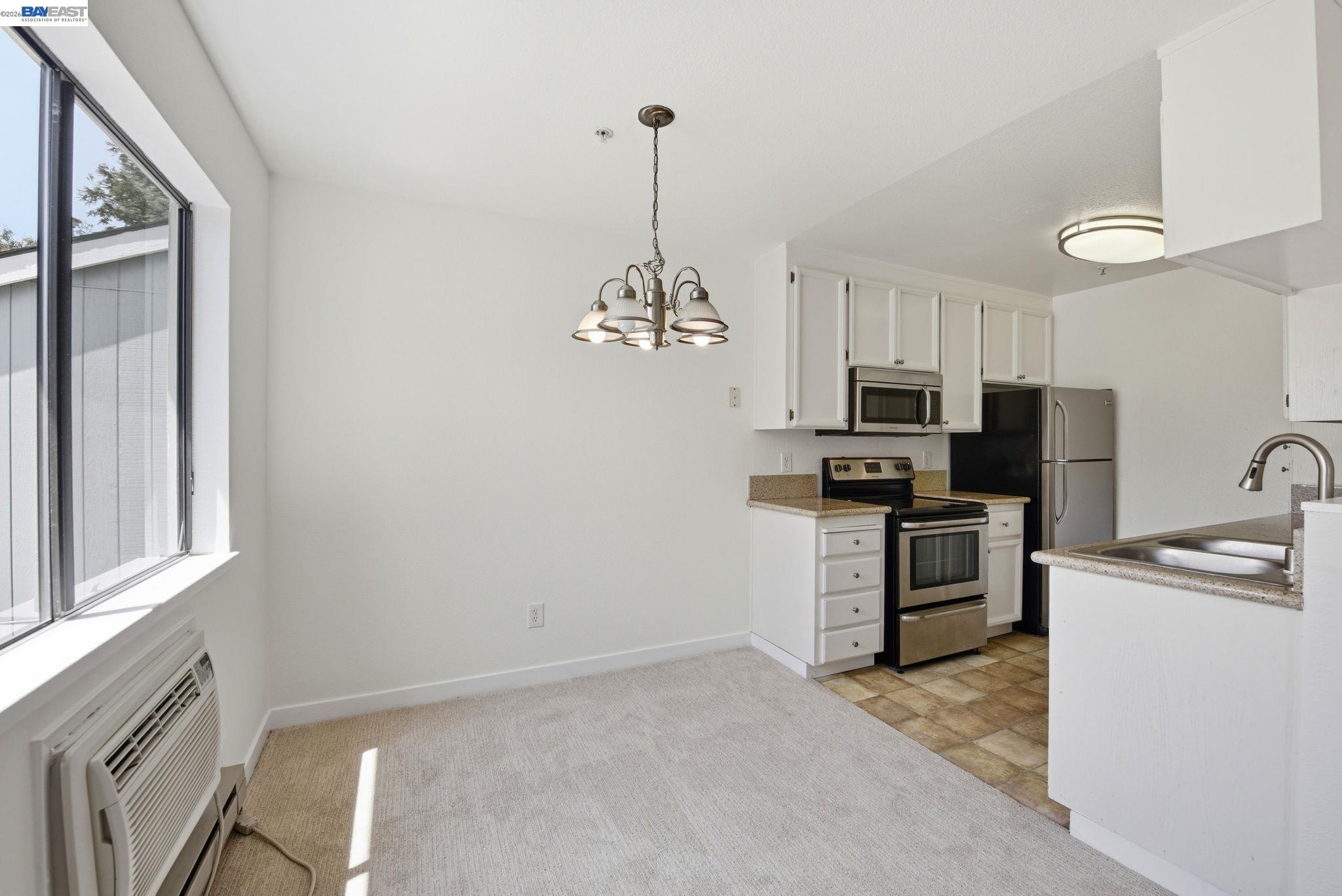 Photo #6: 41134624 Listing: Photo #6