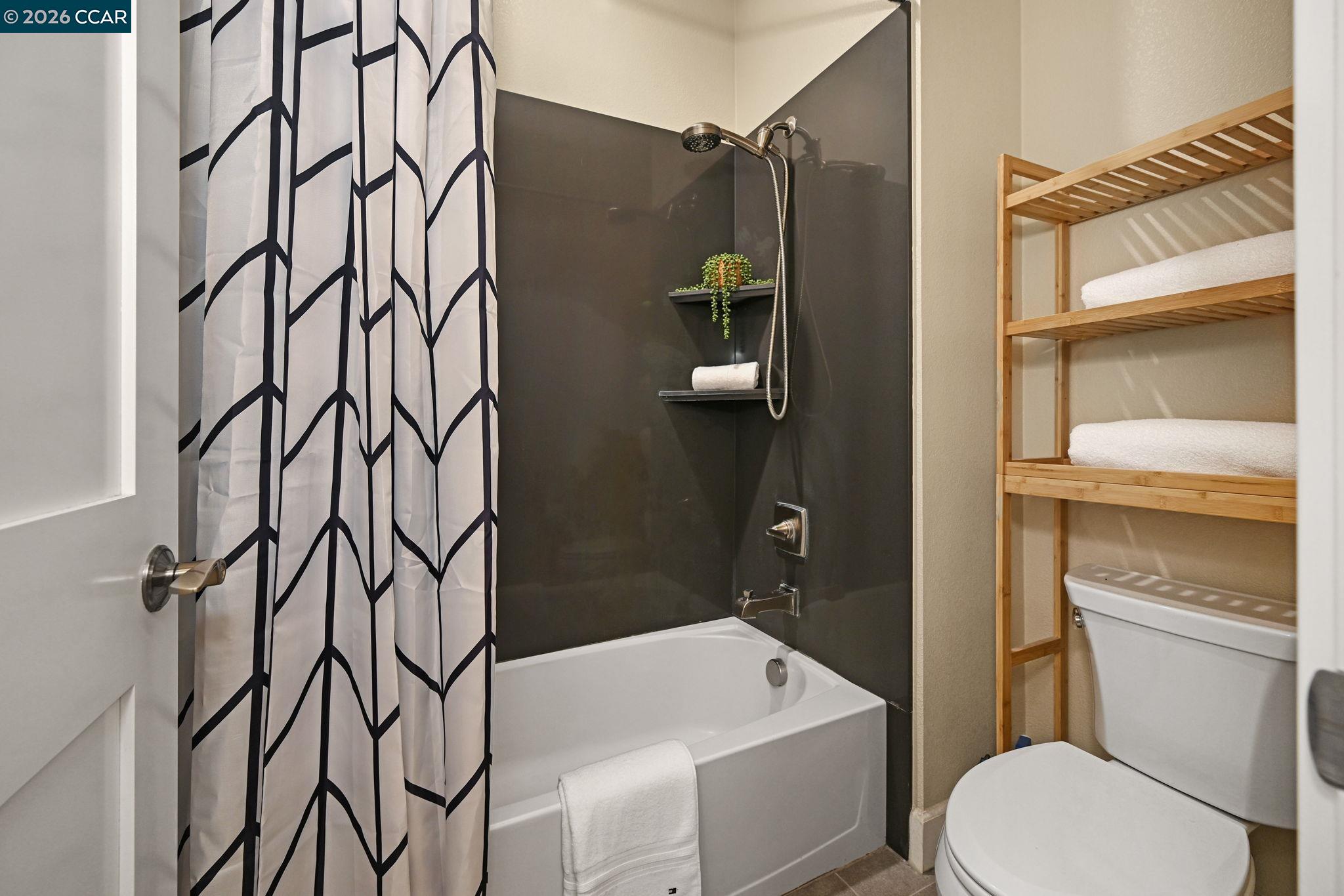 Photo #24: 41134630 Listing: Photo #24