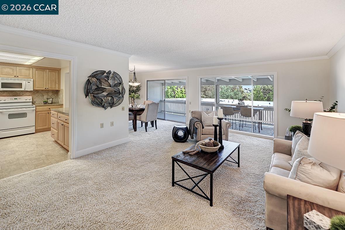 Photo #6: 41134633 Listing: Photo #6