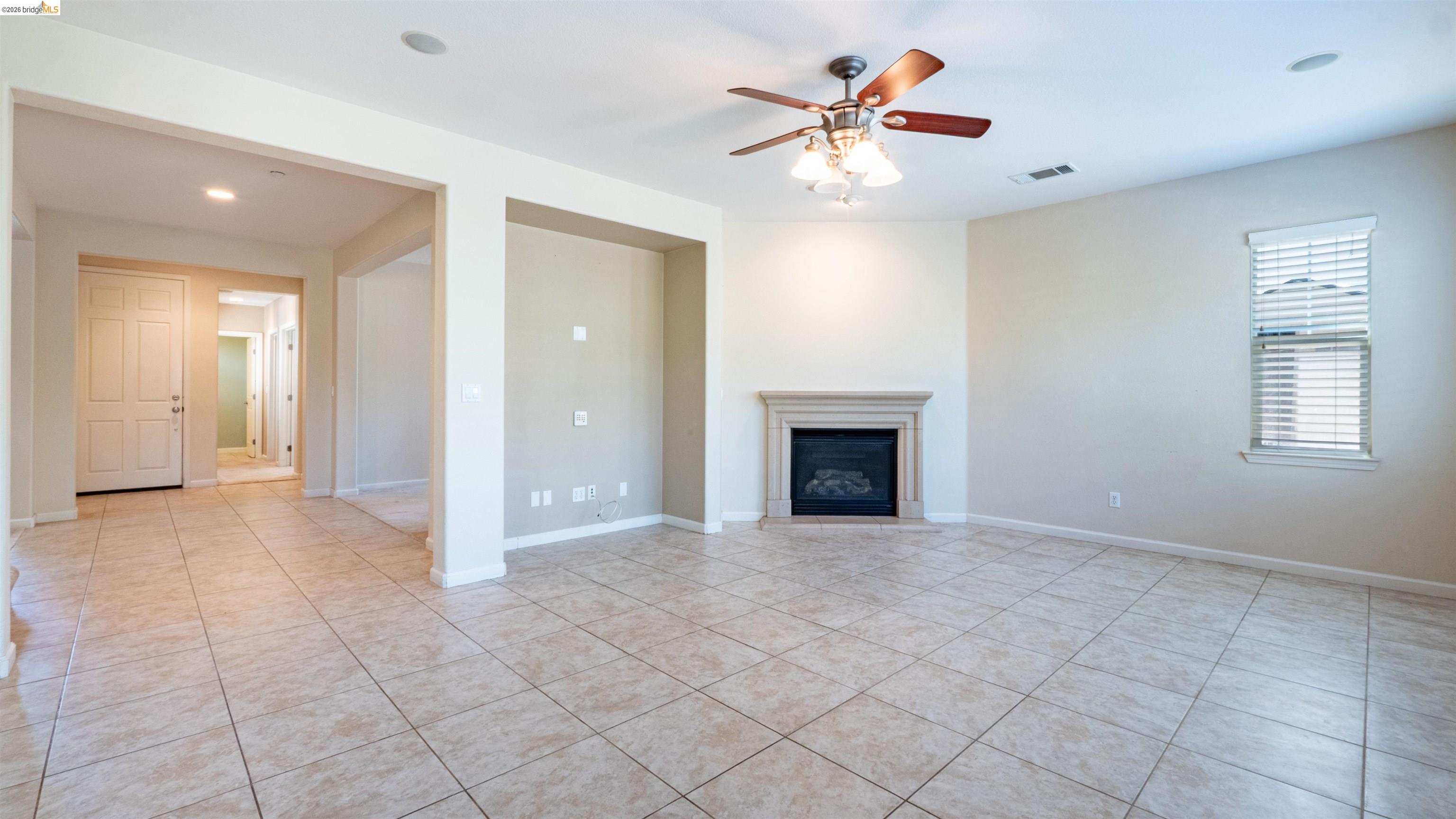 2012 Mint Dr, Brentwood CA 94513 — photo 9