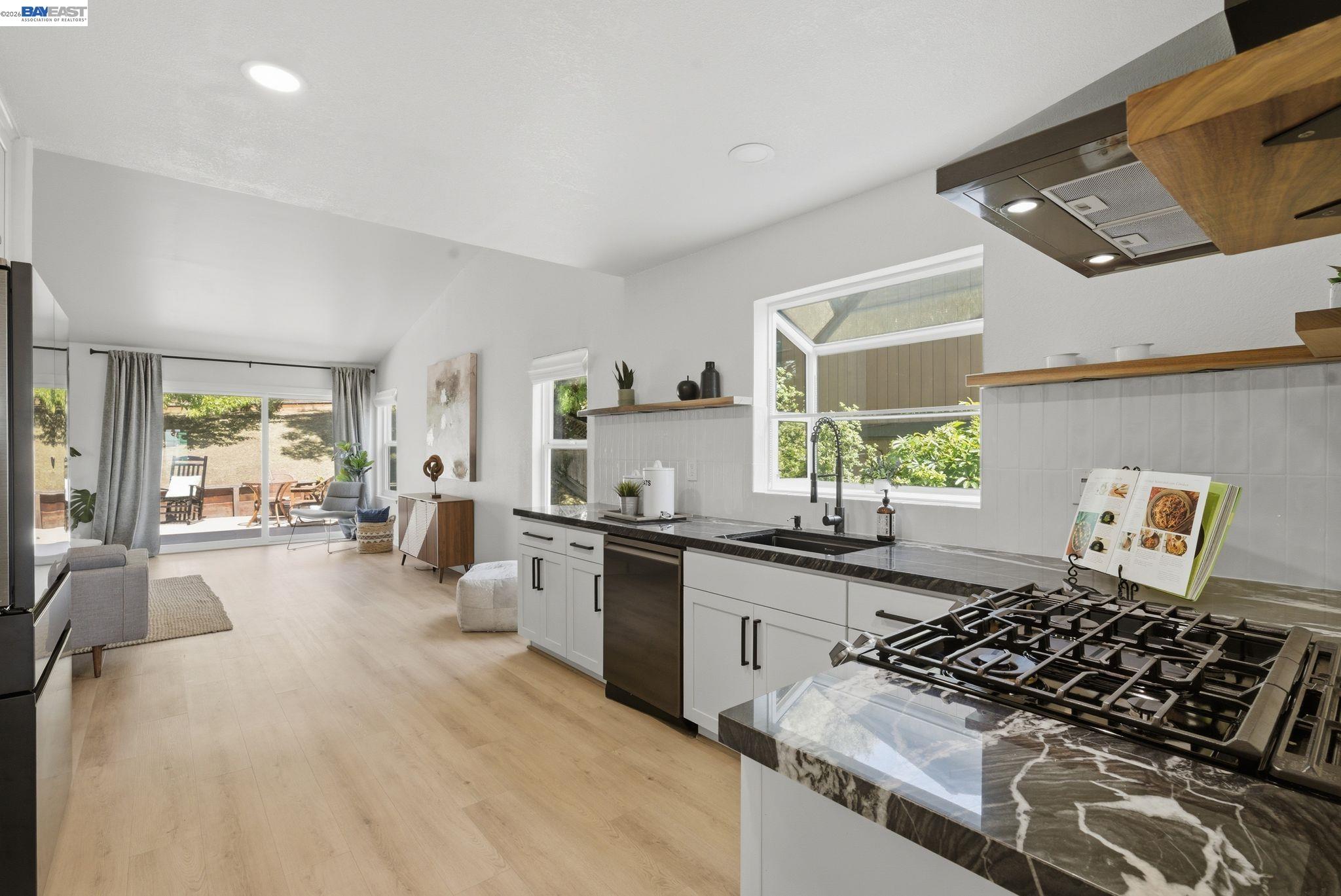 27836 E 16Th St, Hayward CA 94544 — photo 10