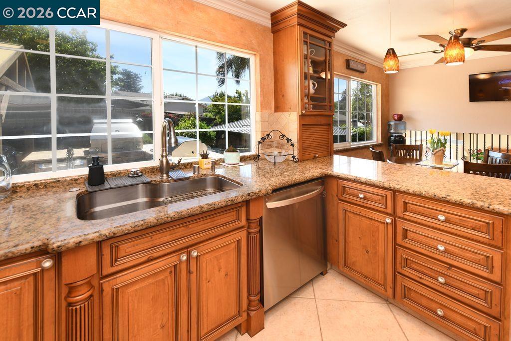 1894 Sagewood Ct, Concord CA 94521 — photo 14