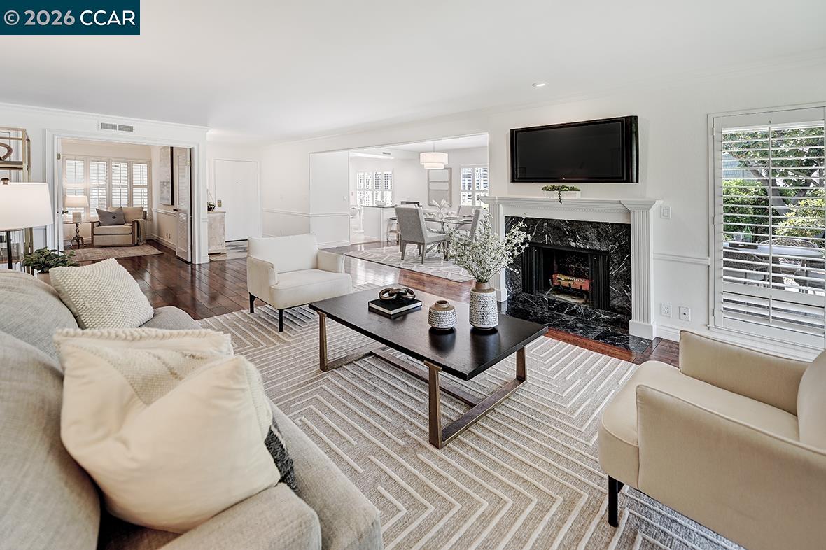 Photo #4: 41134715 Listing: Photo #4