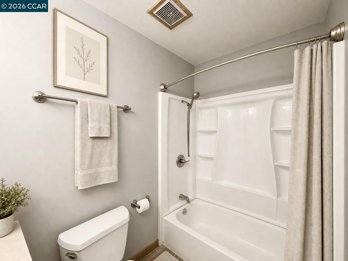 Photo #15: 41134719 Listing: Photo #15