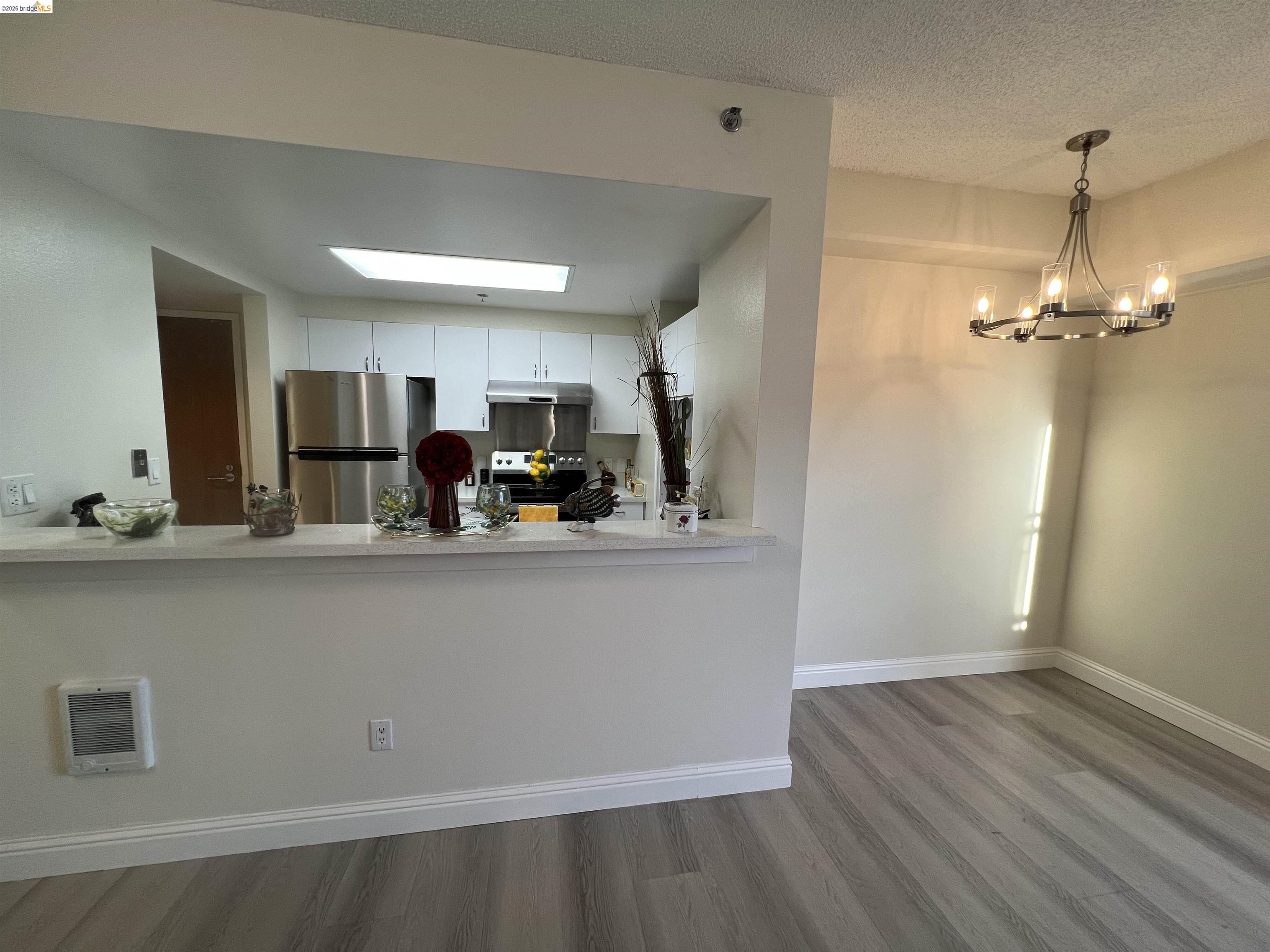 Photo #15: 41134729 Listing: Photo #15
