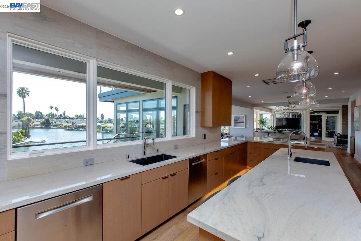 1235 Hawthorne St, Alameda CA 94501 — photo 53
