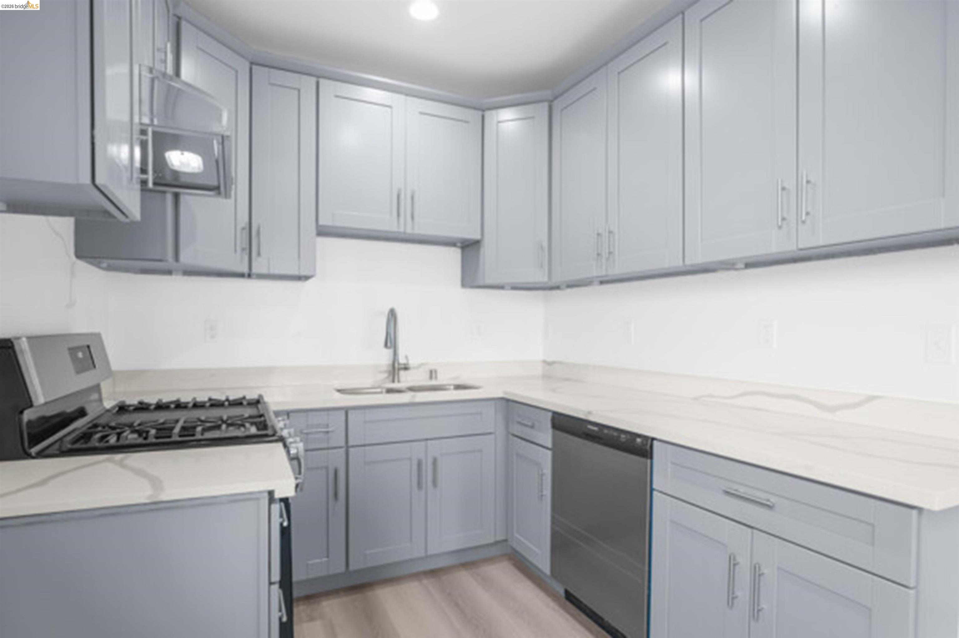 1002-1004 36th St, Oakland CA 94607 — photo 3