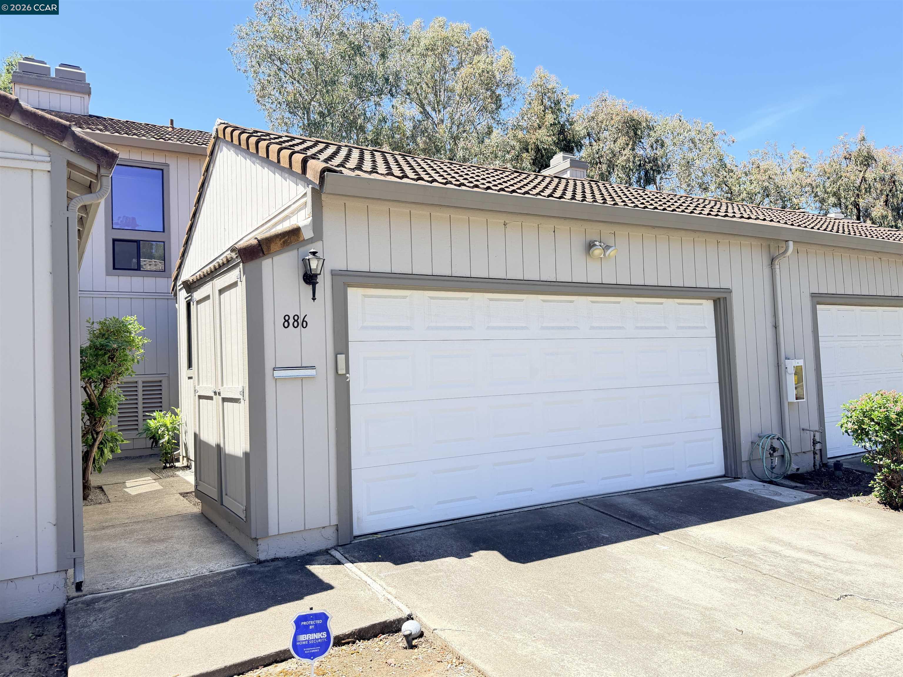 Photo #3: 41134753 Listing: Photo #3