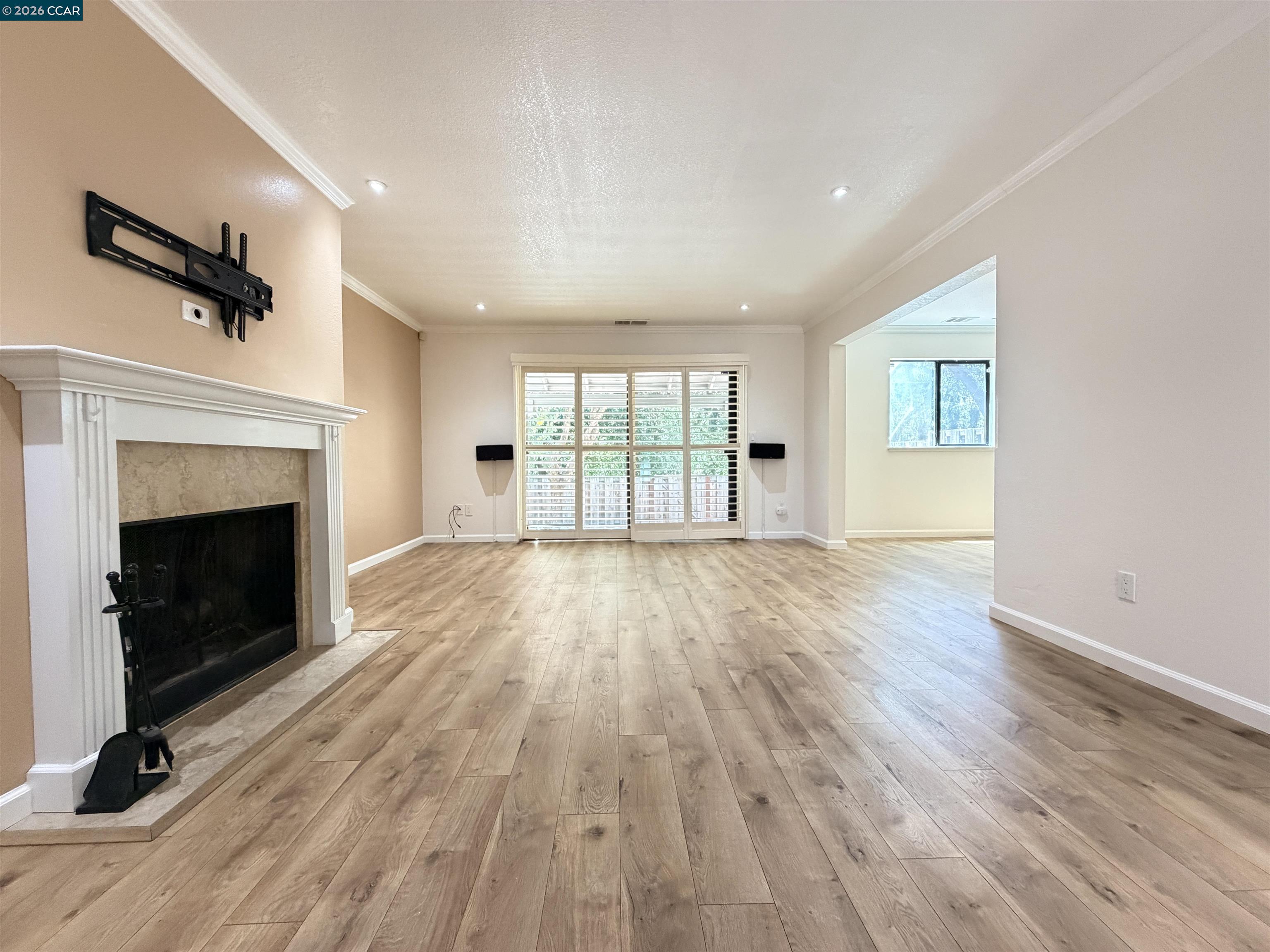 Photo #8: 41134753 Listing: Photo #8