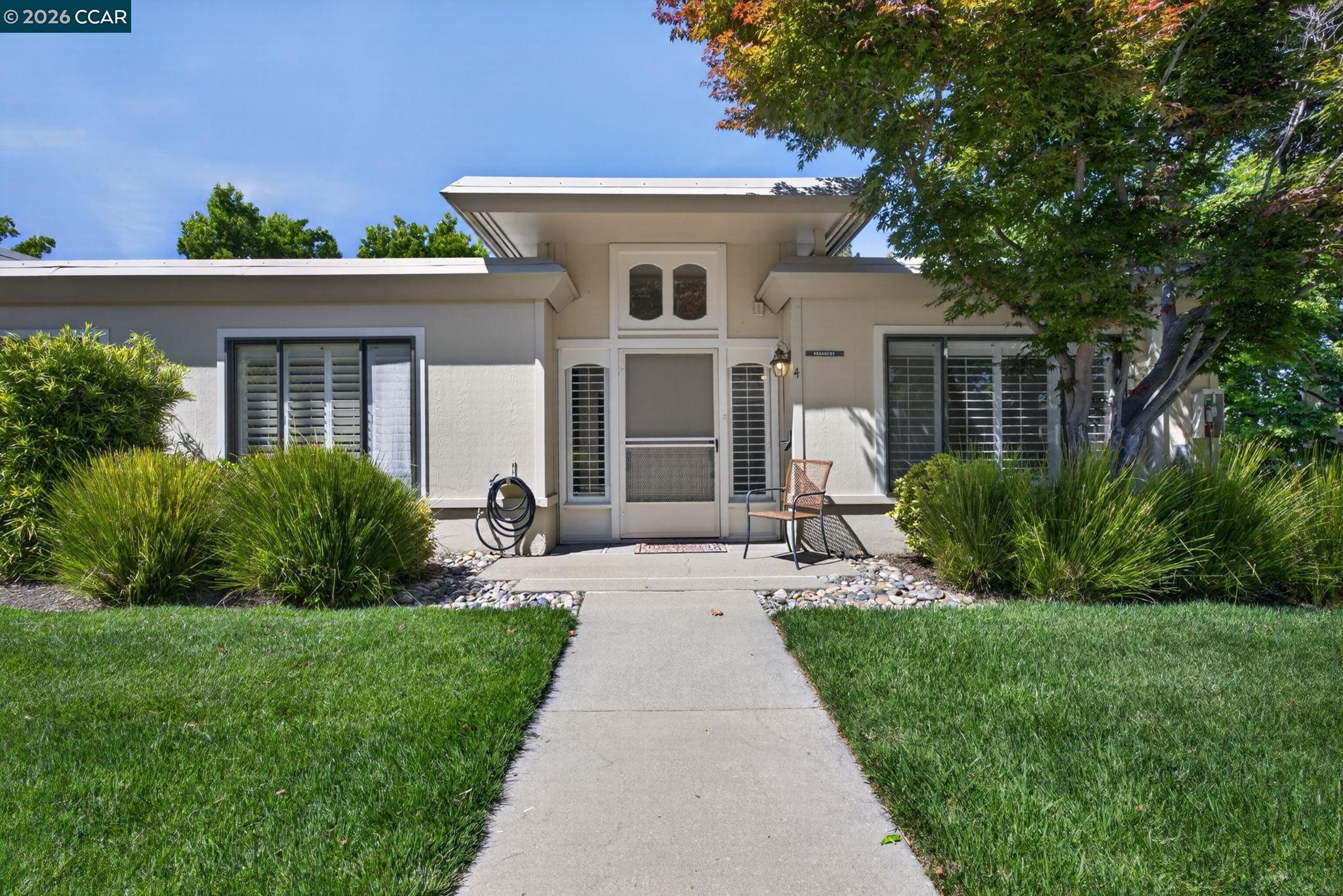 Photo #2: 41134756 Listing: Photo #2