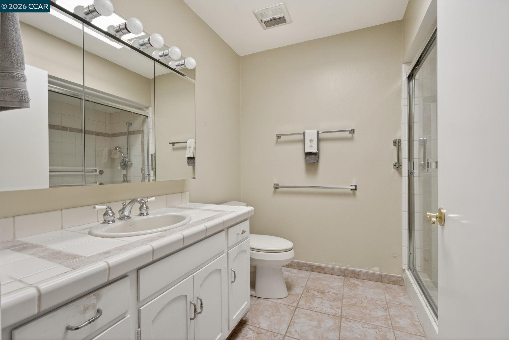 Photo #23: 41134756 Listing: Photo #23