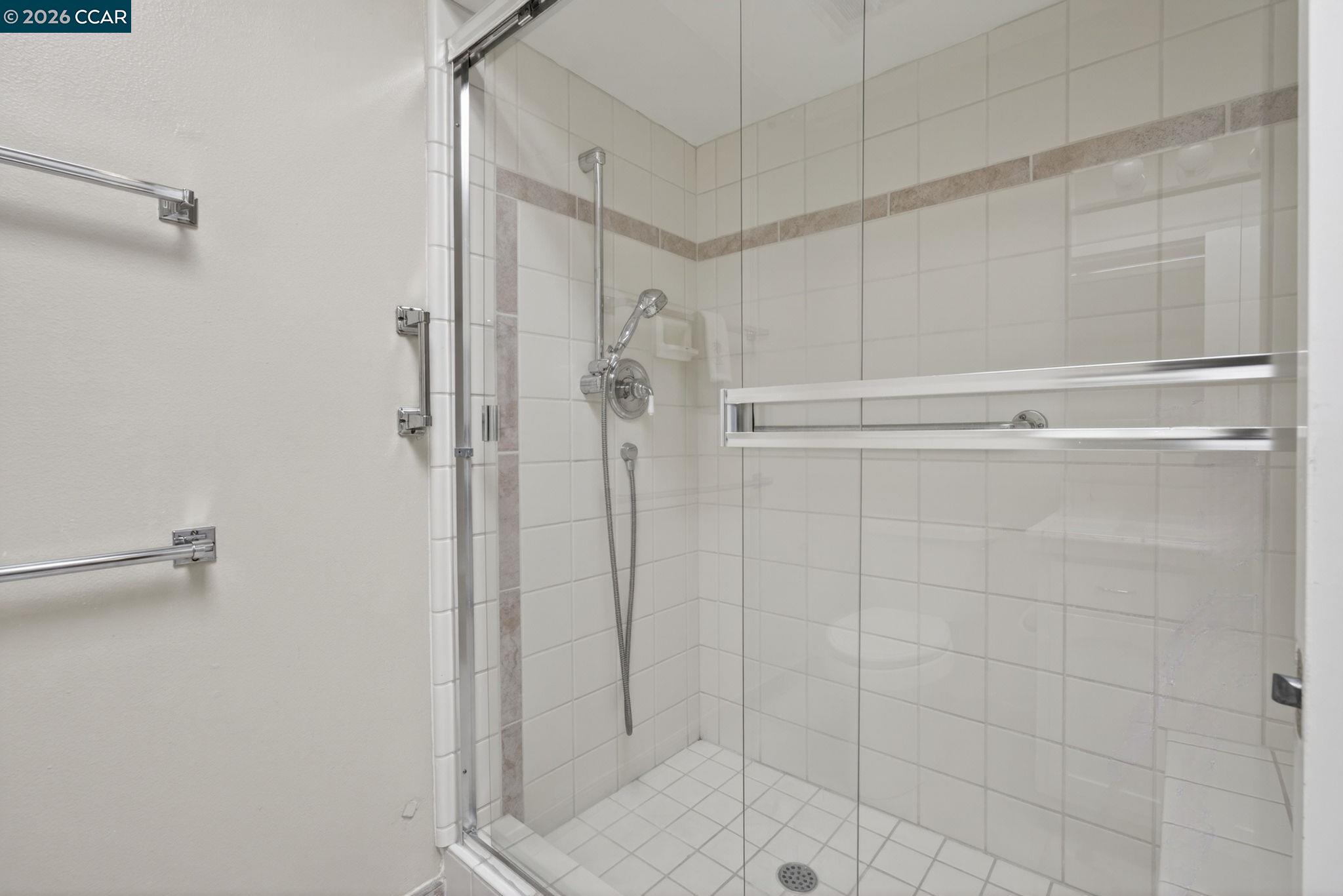 Photo #24: 41134756 Listing: Photo #24