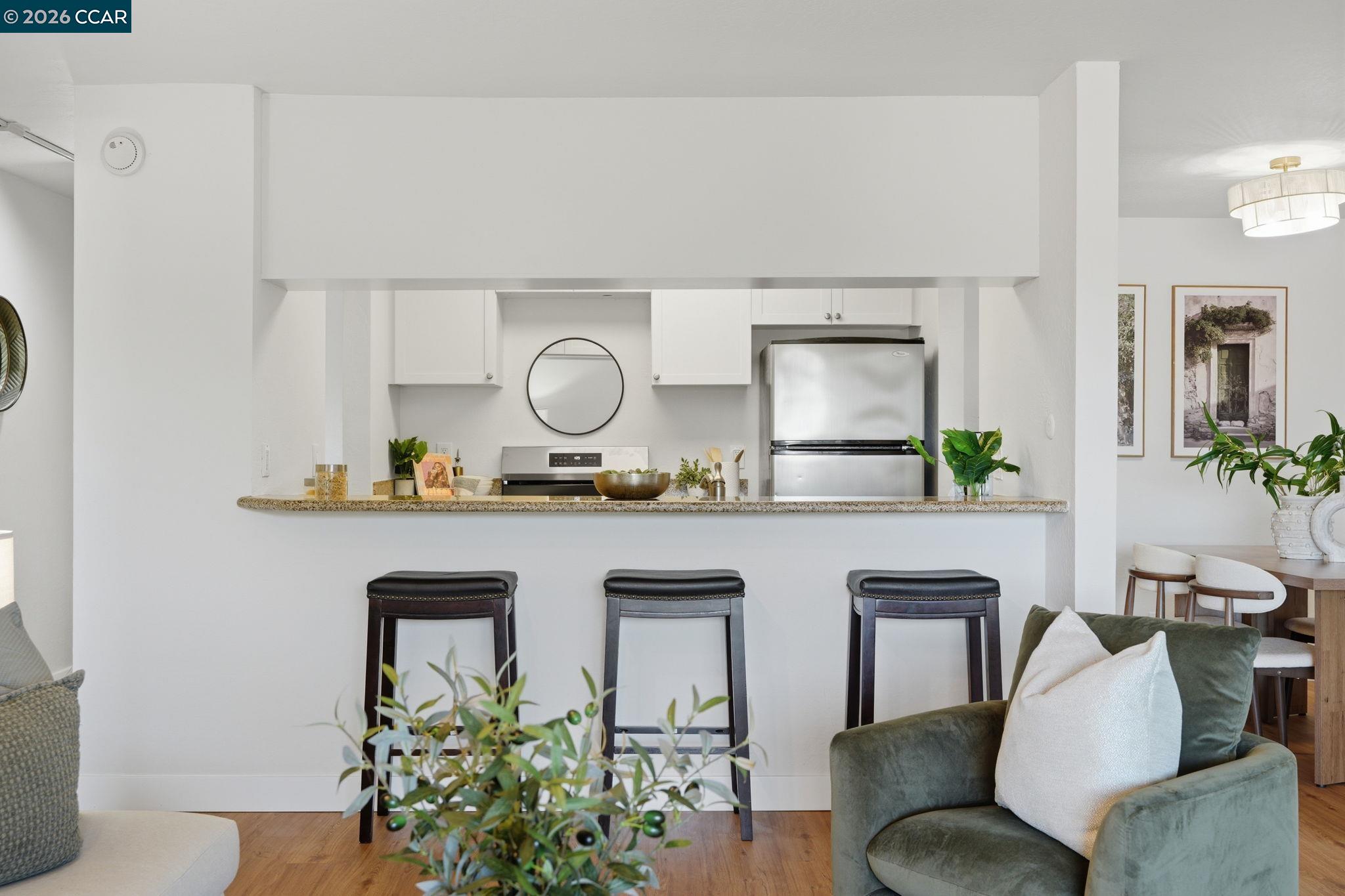 Photo #6: 41134757 Listing: Photo #6