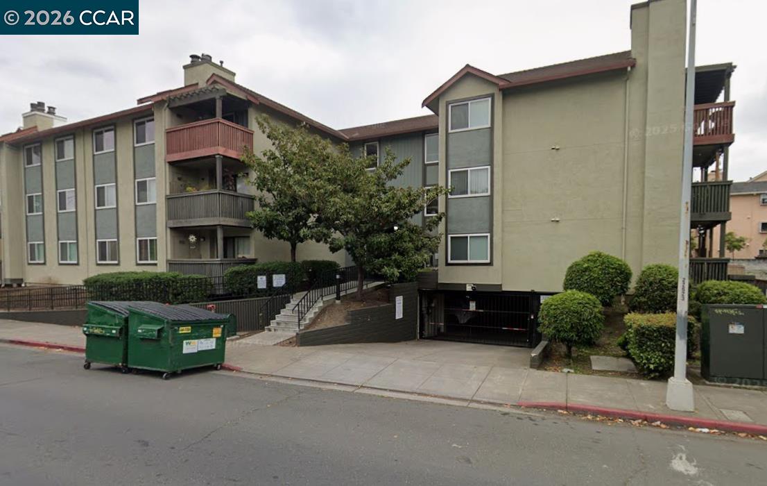 Photo #2: 41134767 Listing: Photo #2