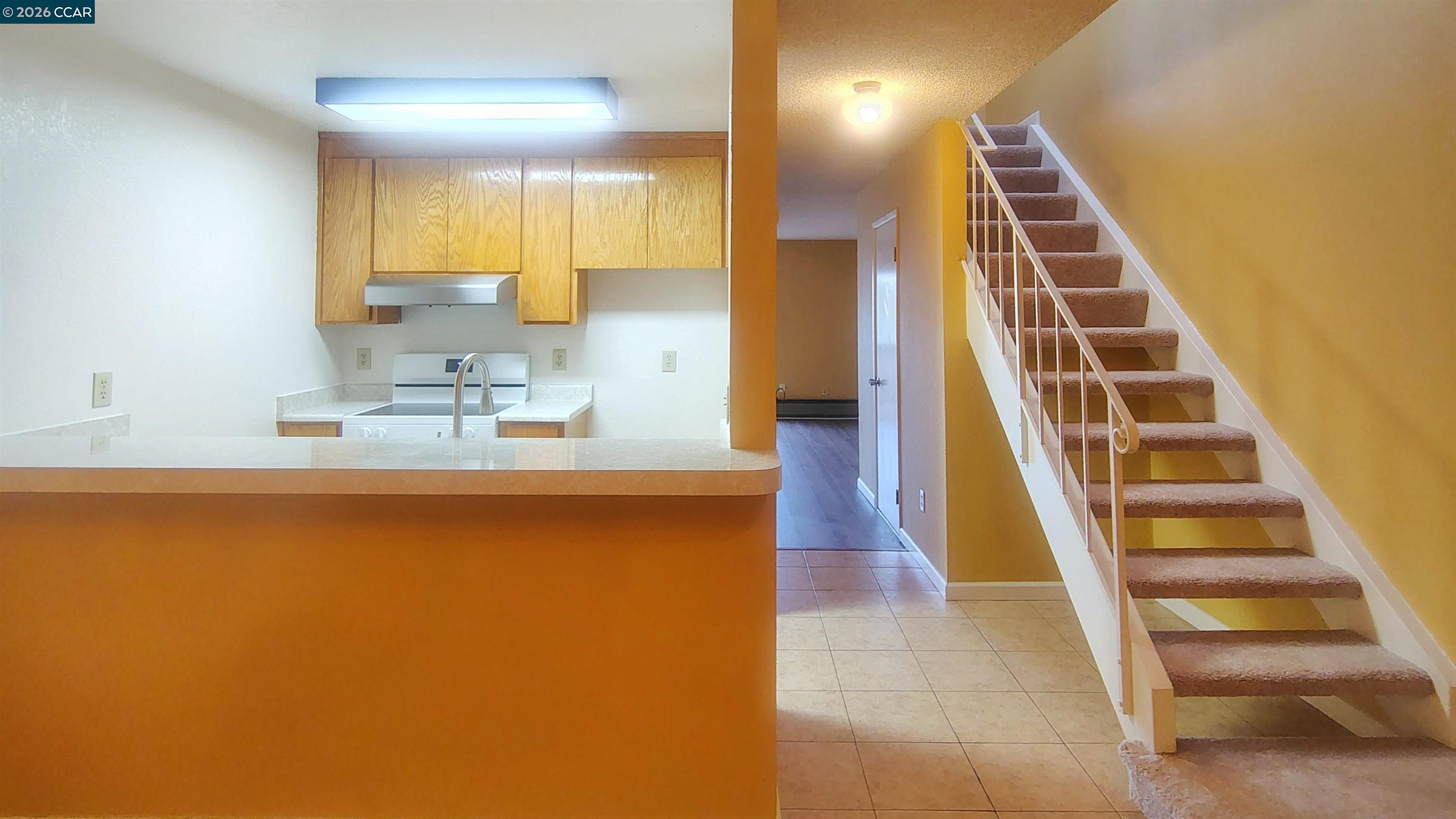 Photo #8: 41134777 Listing: Photo #8