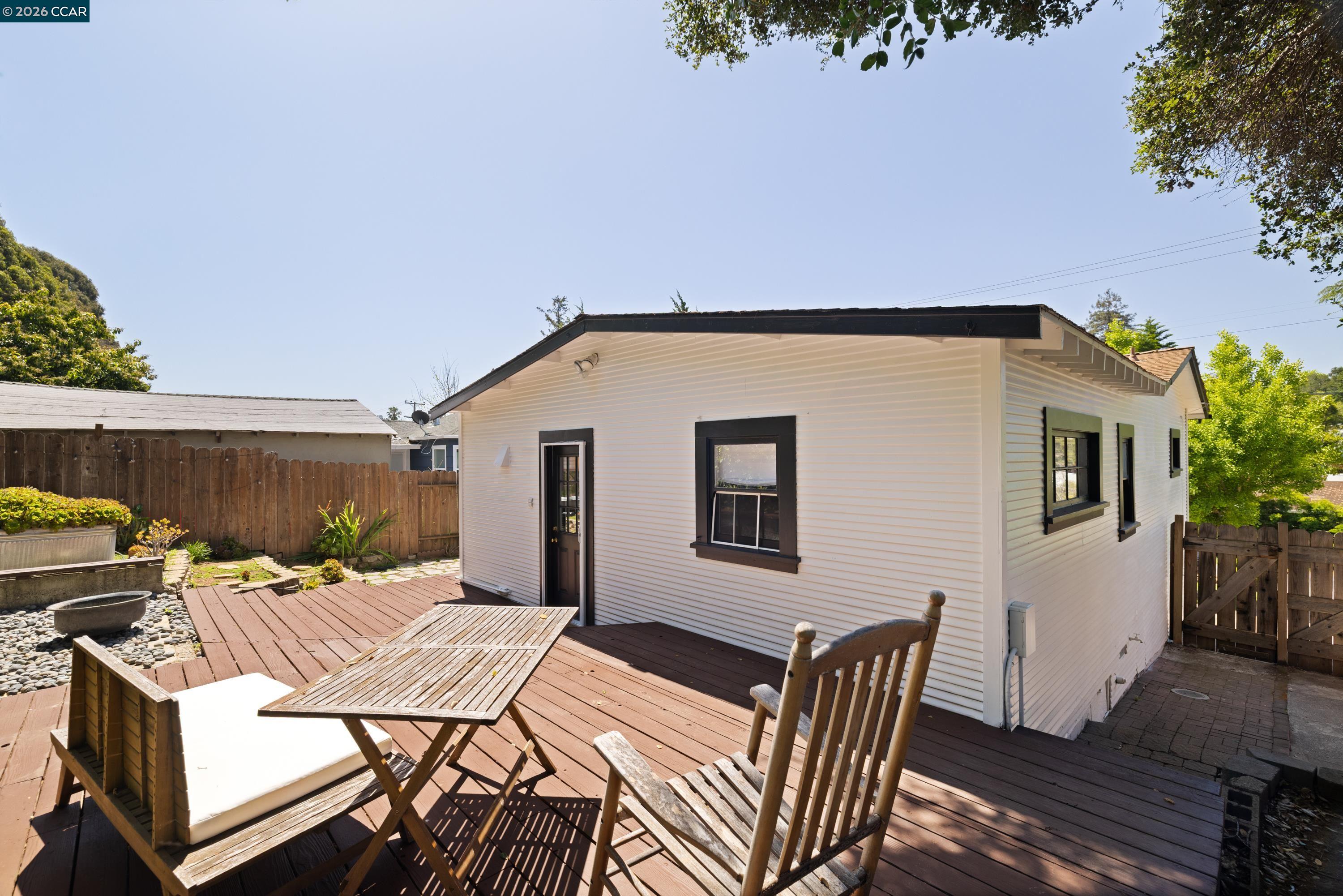 6366 Sunnymere Ave, Oakland CA 94605 — photo 24