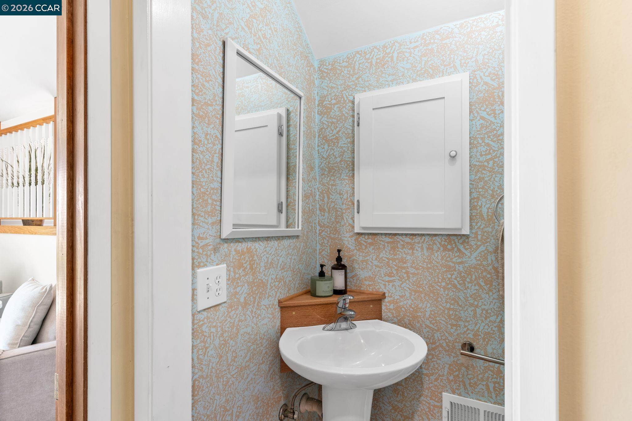 2240 Westwood Ln, Pittsburg CA 94565 — photo 28