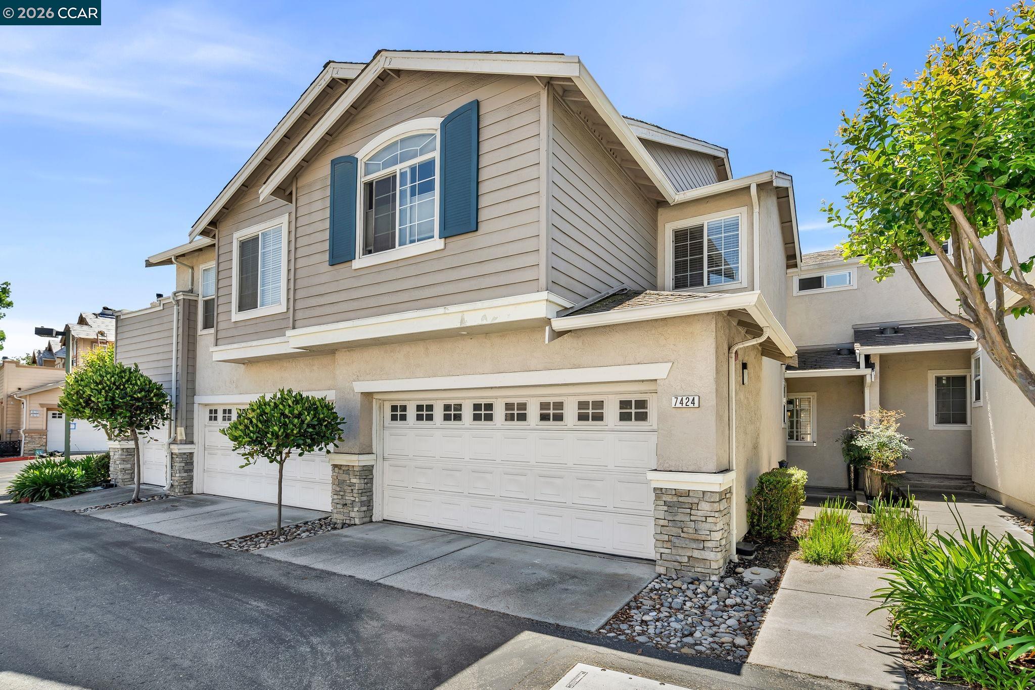 Photo #2: 41134807 Listing: Photo #2