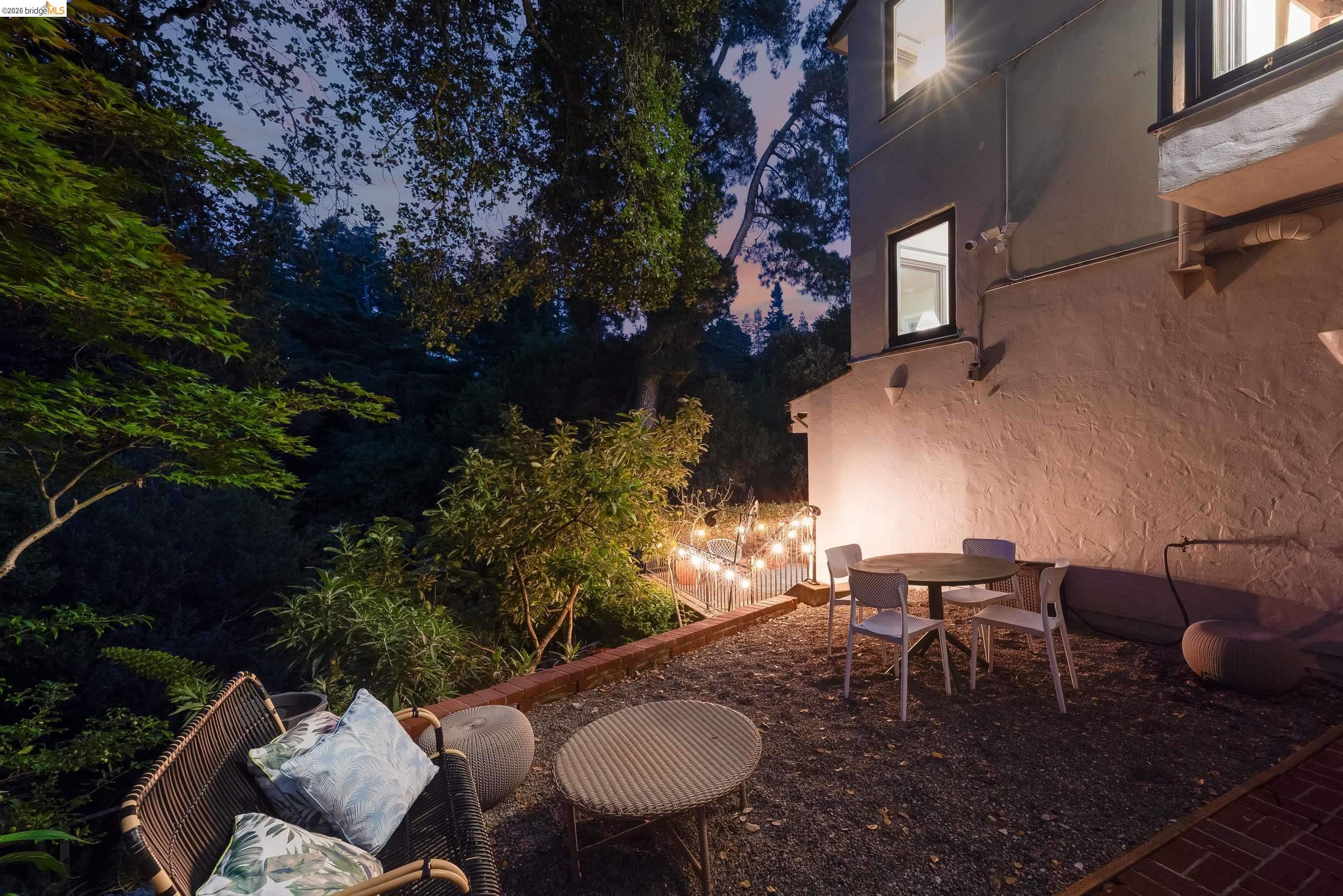 6048 Chelton Dr, Oakland CA 94611 — photo 39