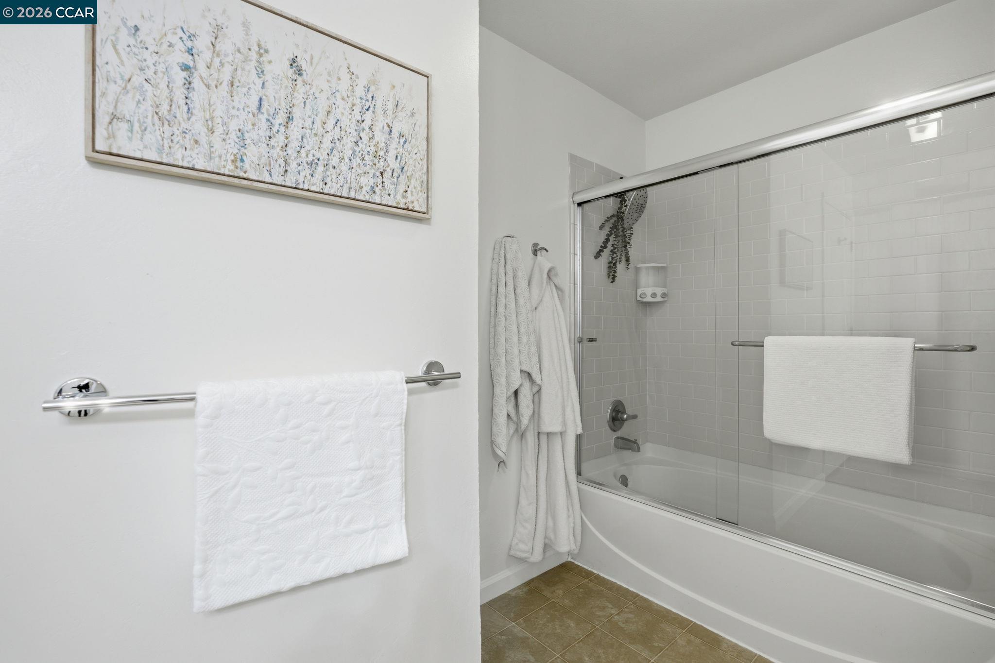 Photo #26: 41134818 Listing: Photo #26