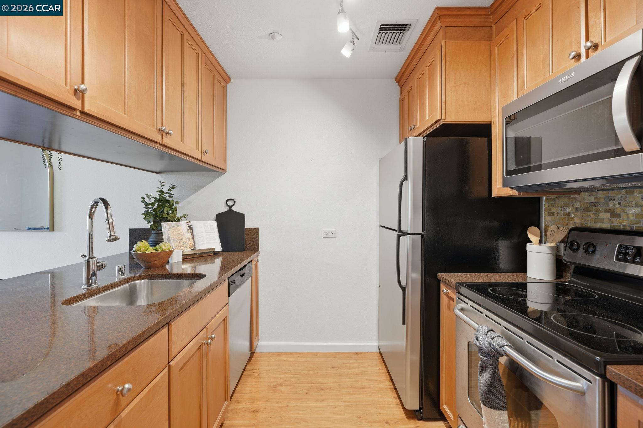 Photo #7: 41134818 Listing: Photo #7