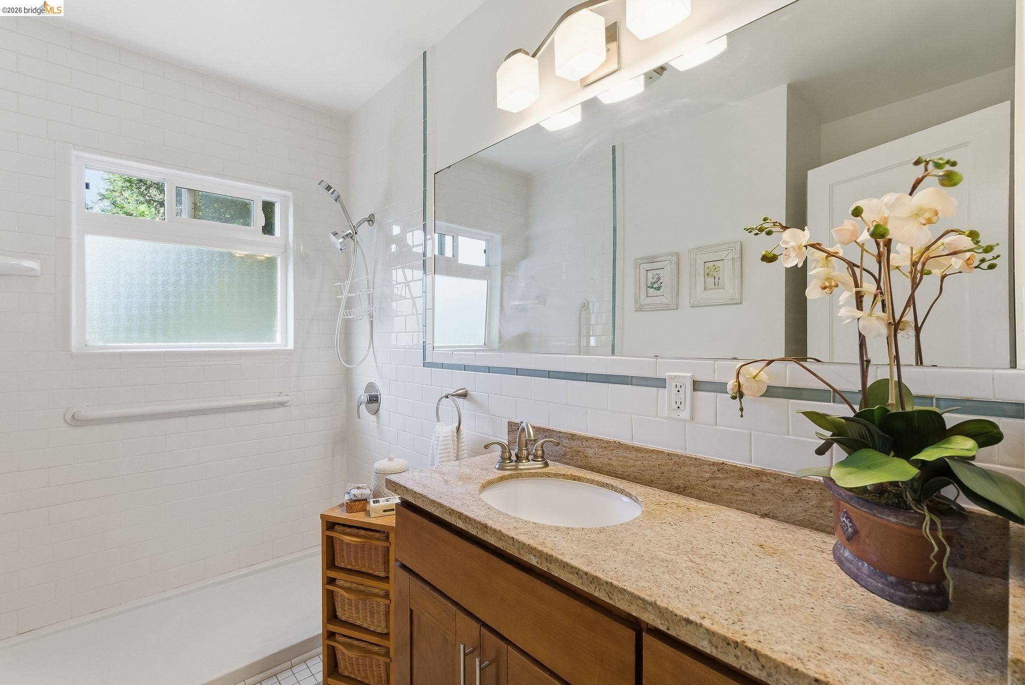 Photo #23: 41134819 Listing: Photo #23