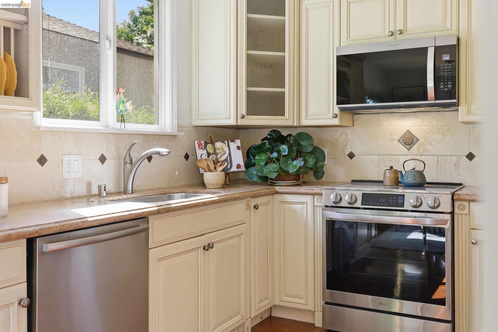 Photo #32: 41134819 Listing: Photo #32