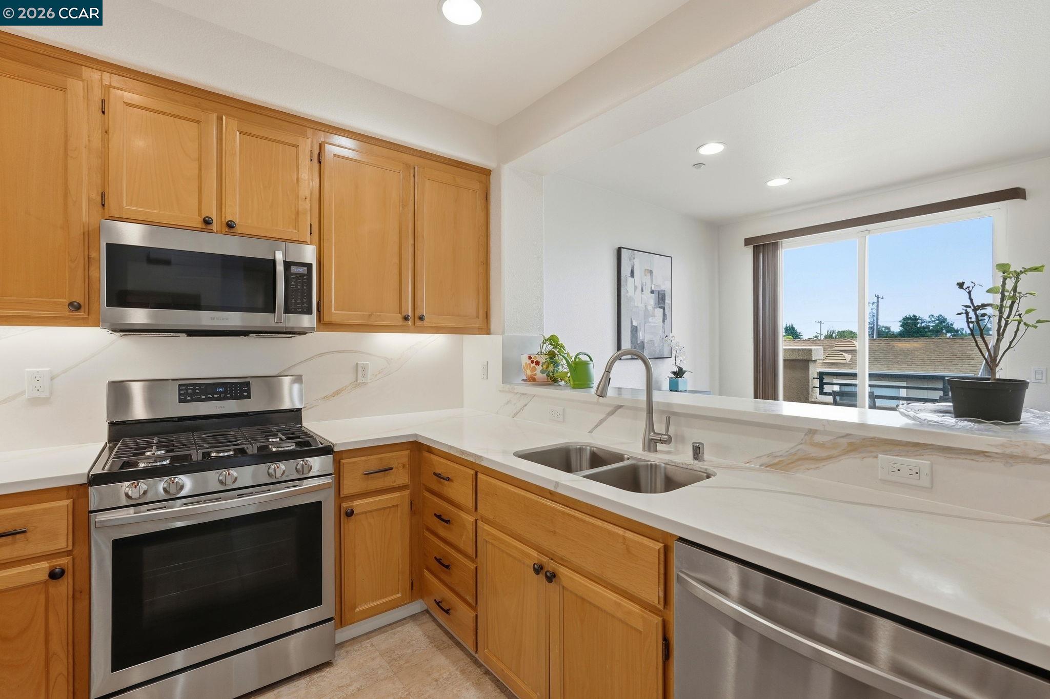 Photo #6: 41134829 Listing: Photo #6